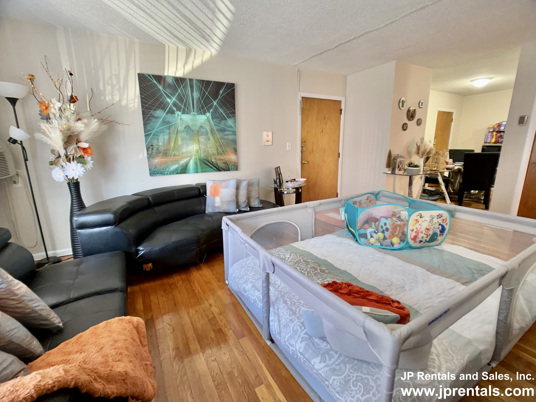 79 Poplar St, Roslindale