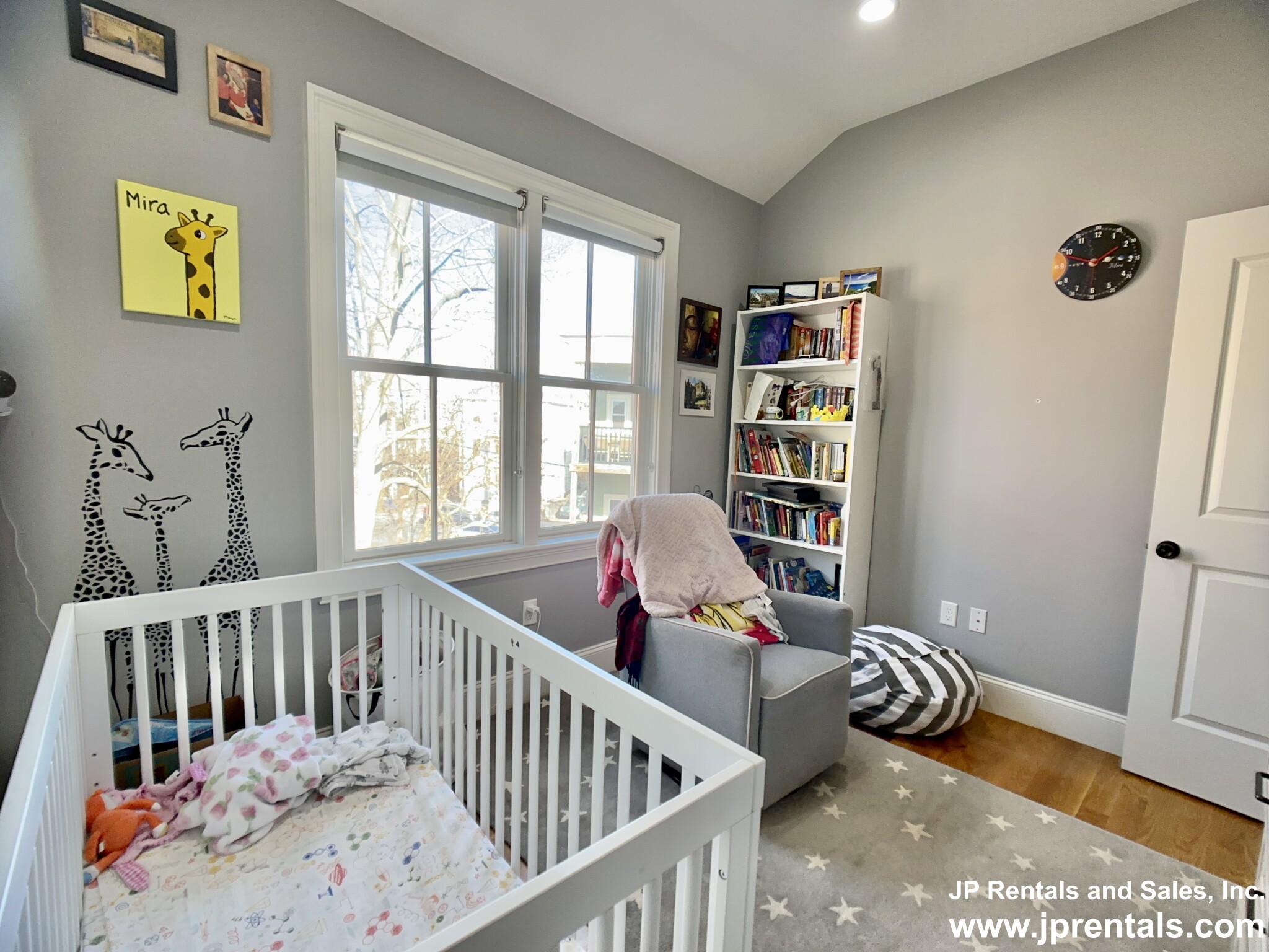 16A Meehan St, Jamaica Plain