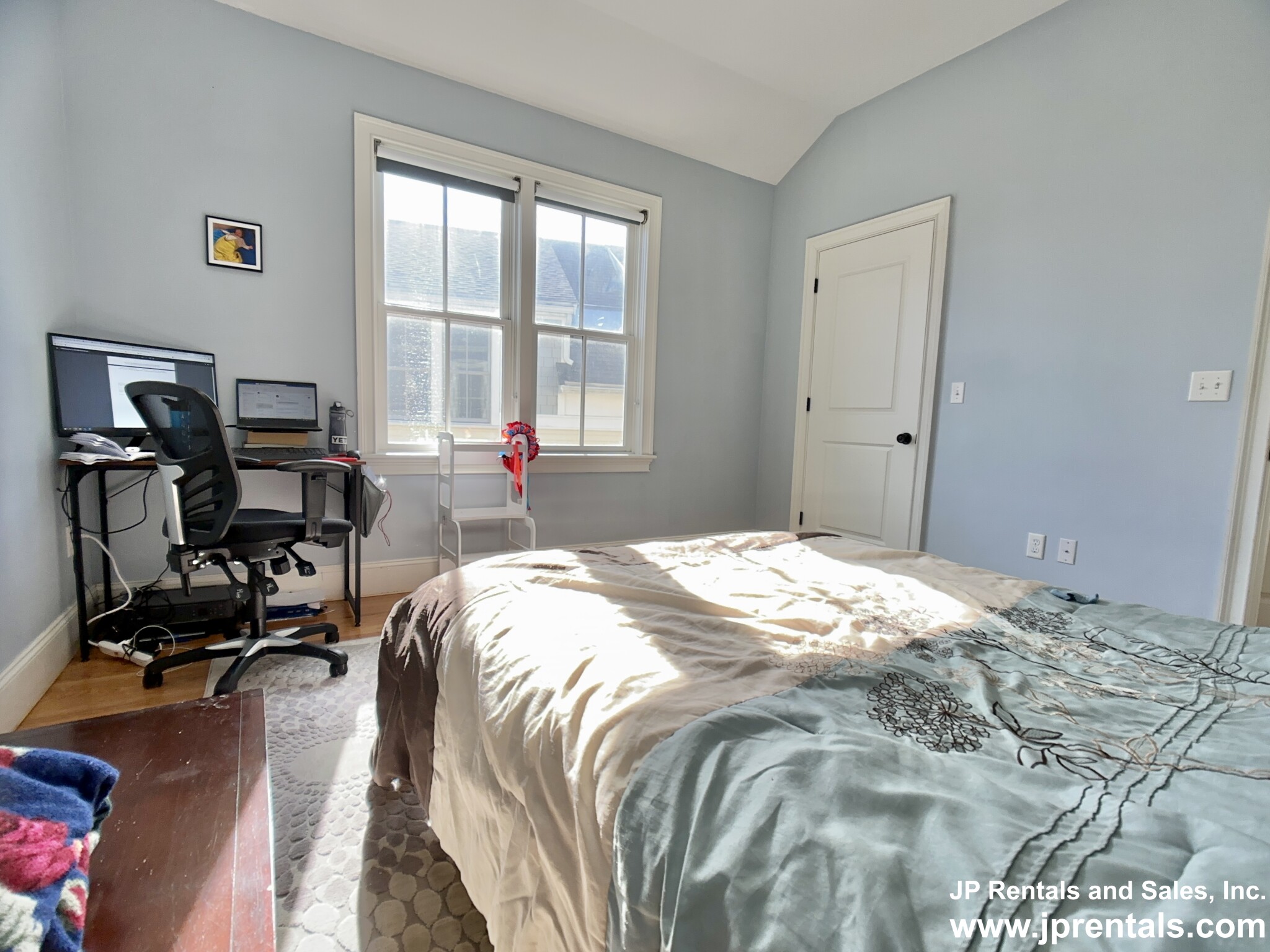 16A Meehan St, Jamaica Plain