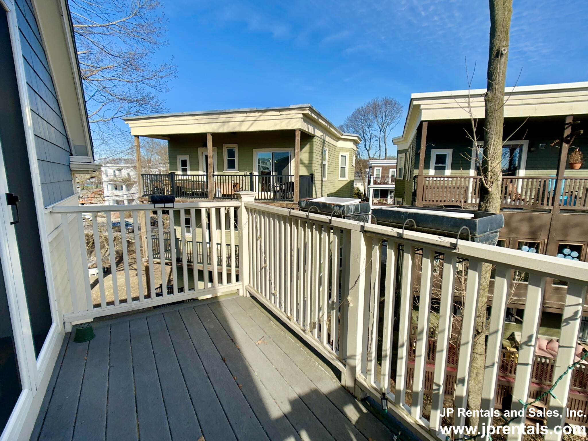 16A Meehan St, Jamaica Plain