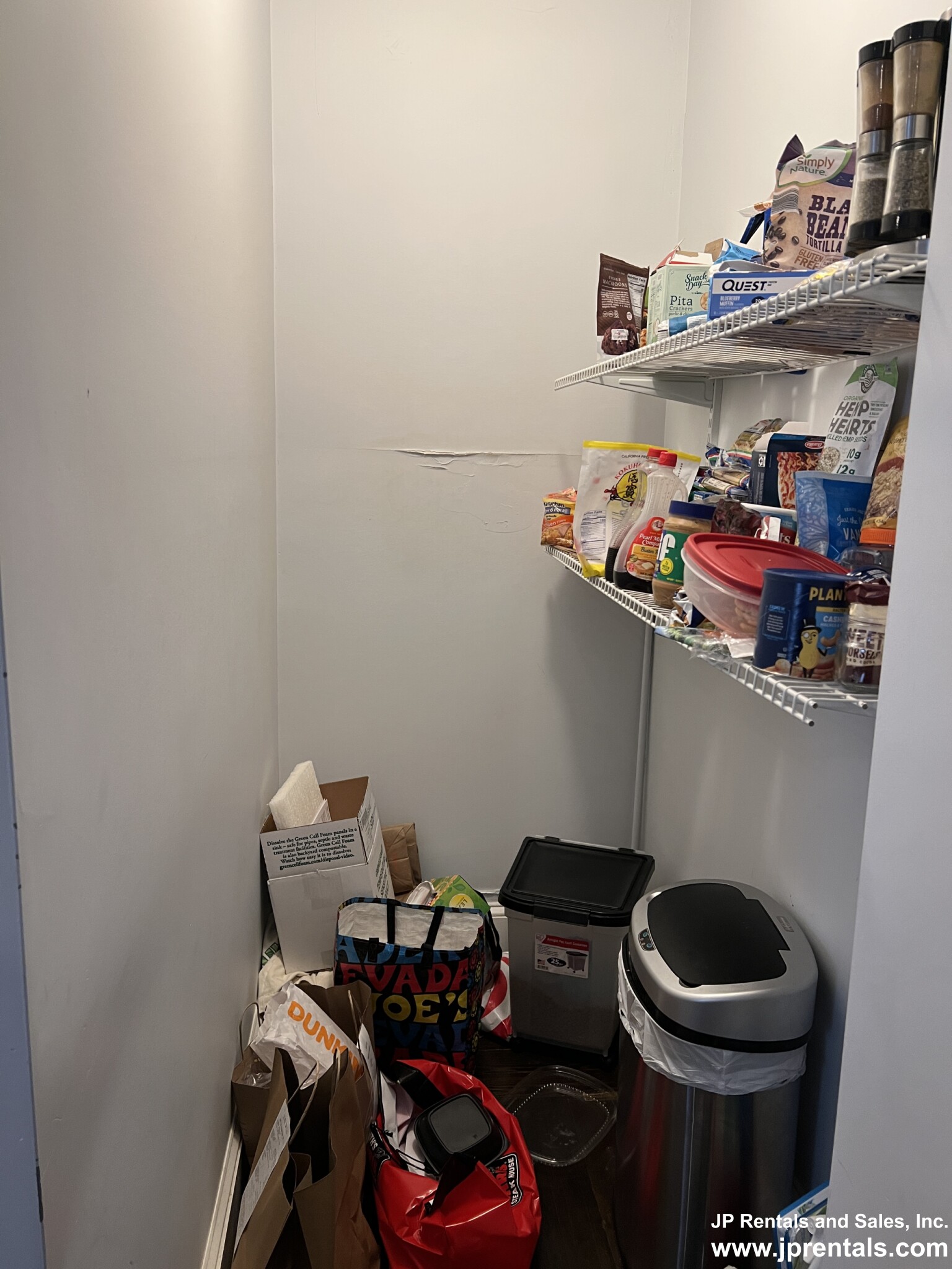 74 Weld Hill St, Jamaica Plain