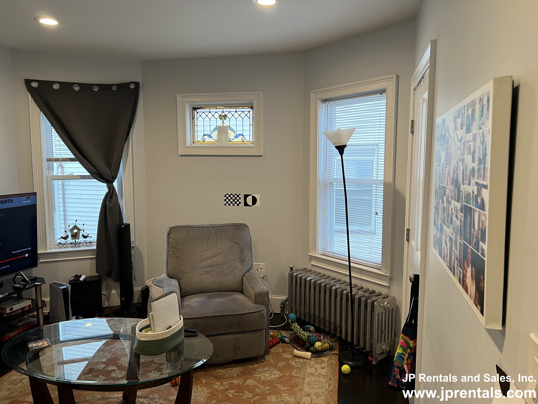 74 Weld Hill St, Jamaica Plain