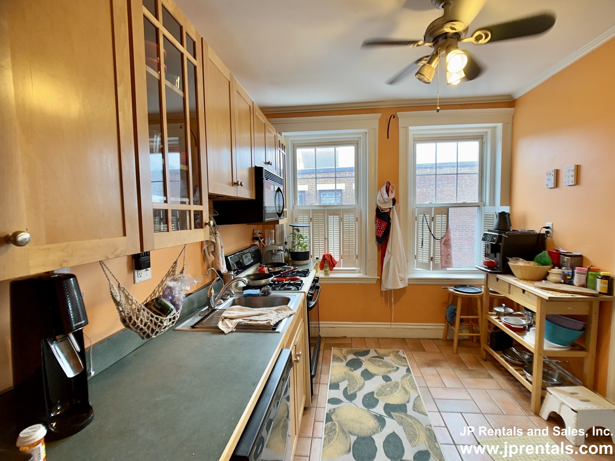 226 Jamaicaway, Jamaica Plain