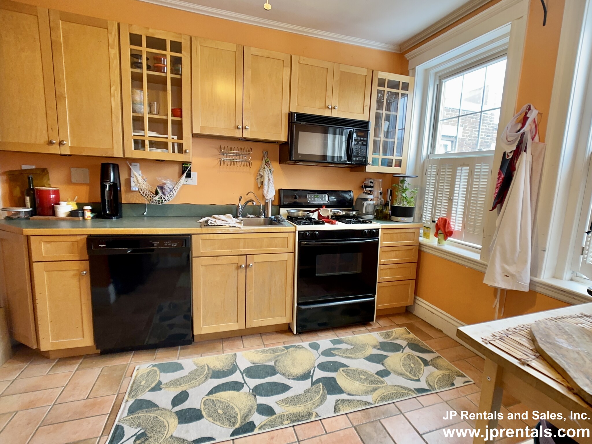 226 Jamaicaway, Jamaica Plain