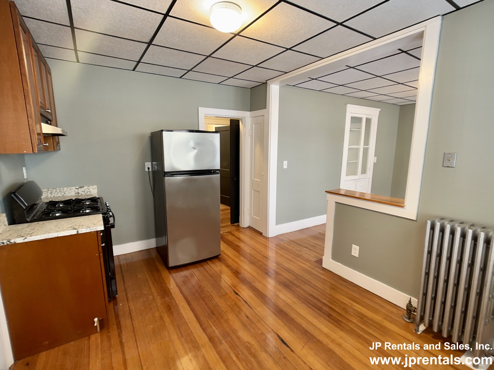 4615 Washington St, Roslindale