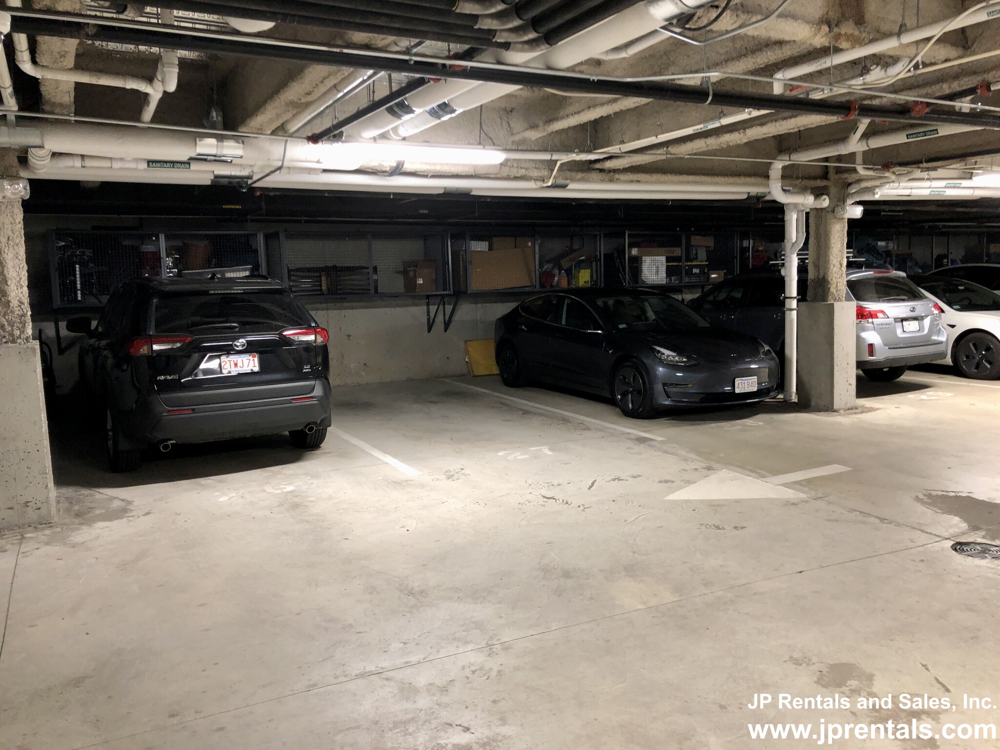 45 Burnett St, Jamaica Plain