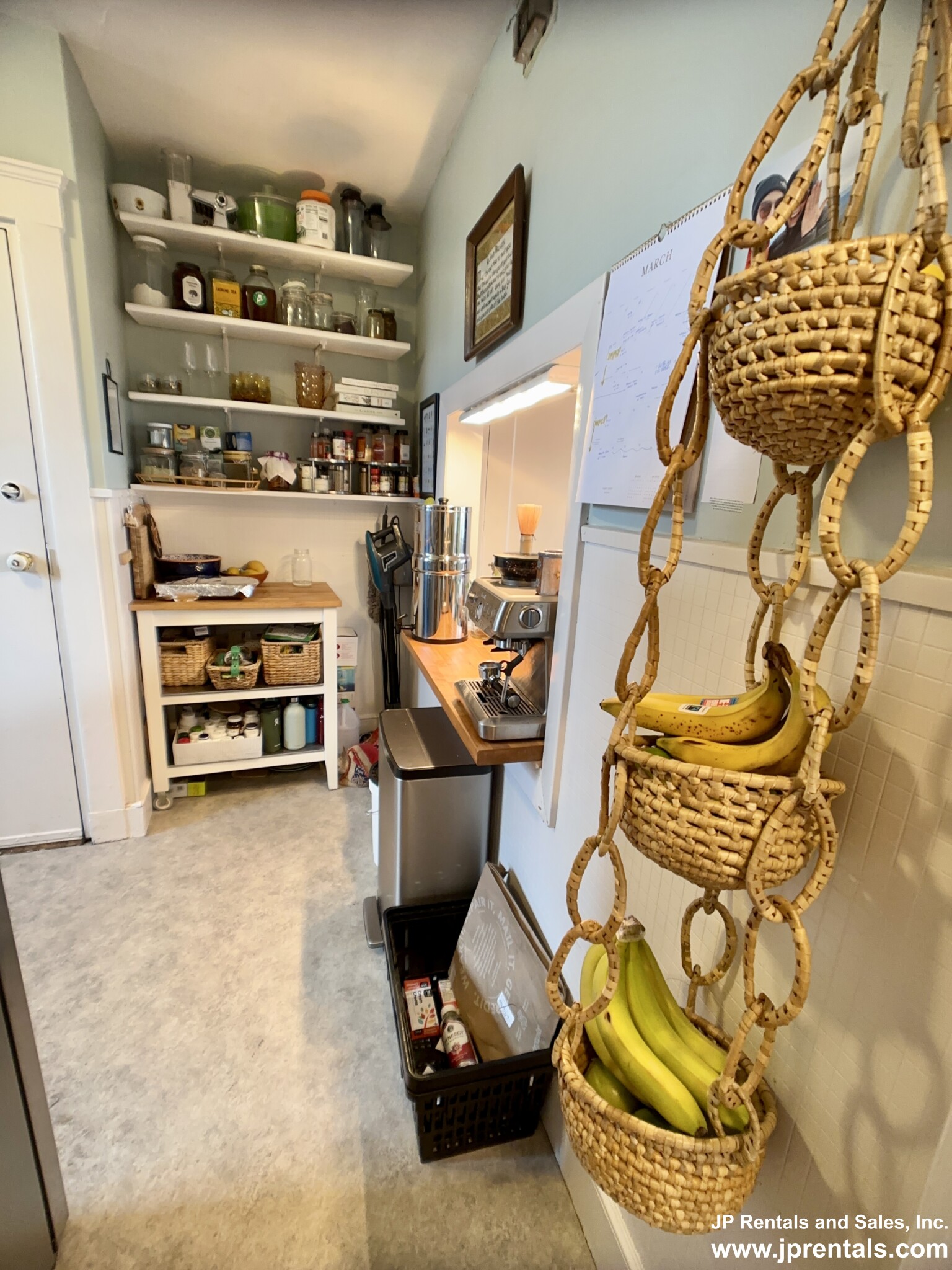 140 Arborway, Jamaica Plain