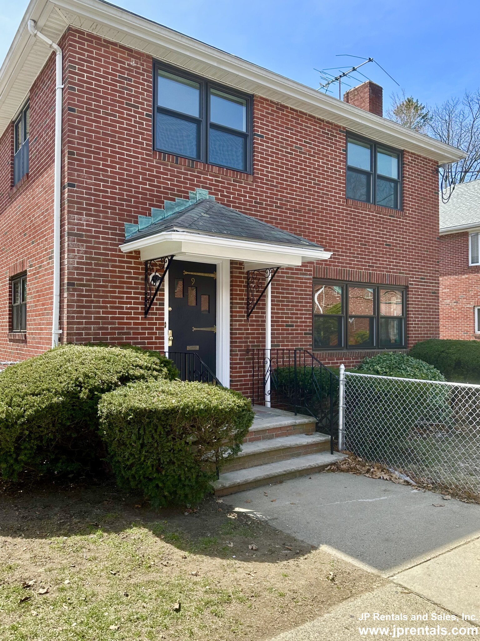 9 Jamaicaway Ct, Jamaica Plain