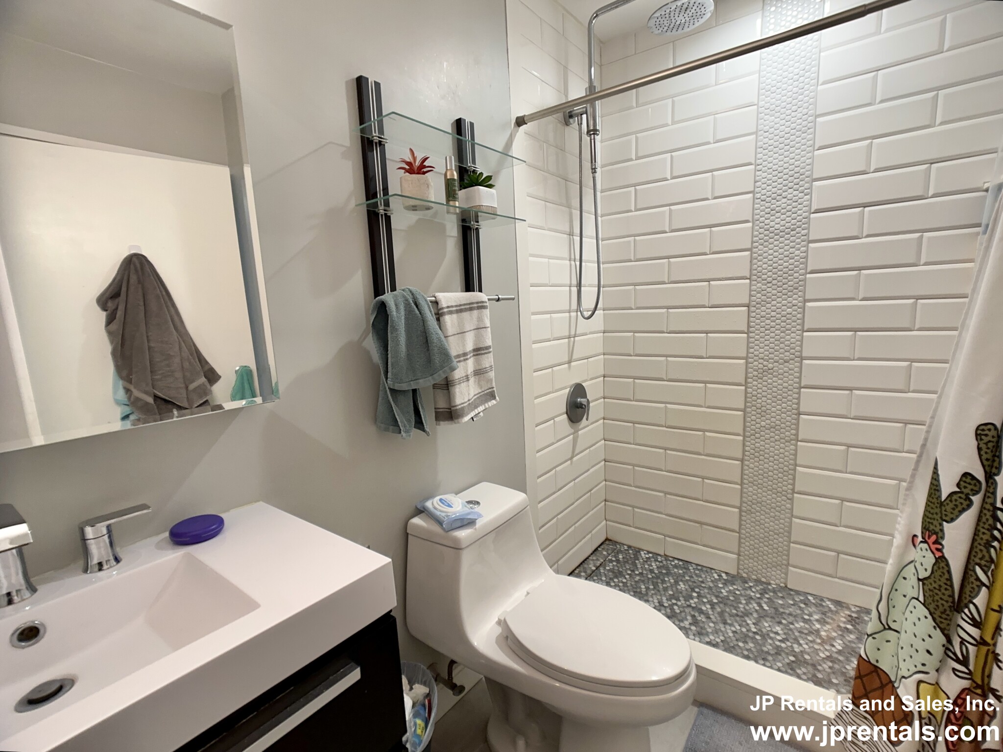 240 Heath St, Jamaica Plain