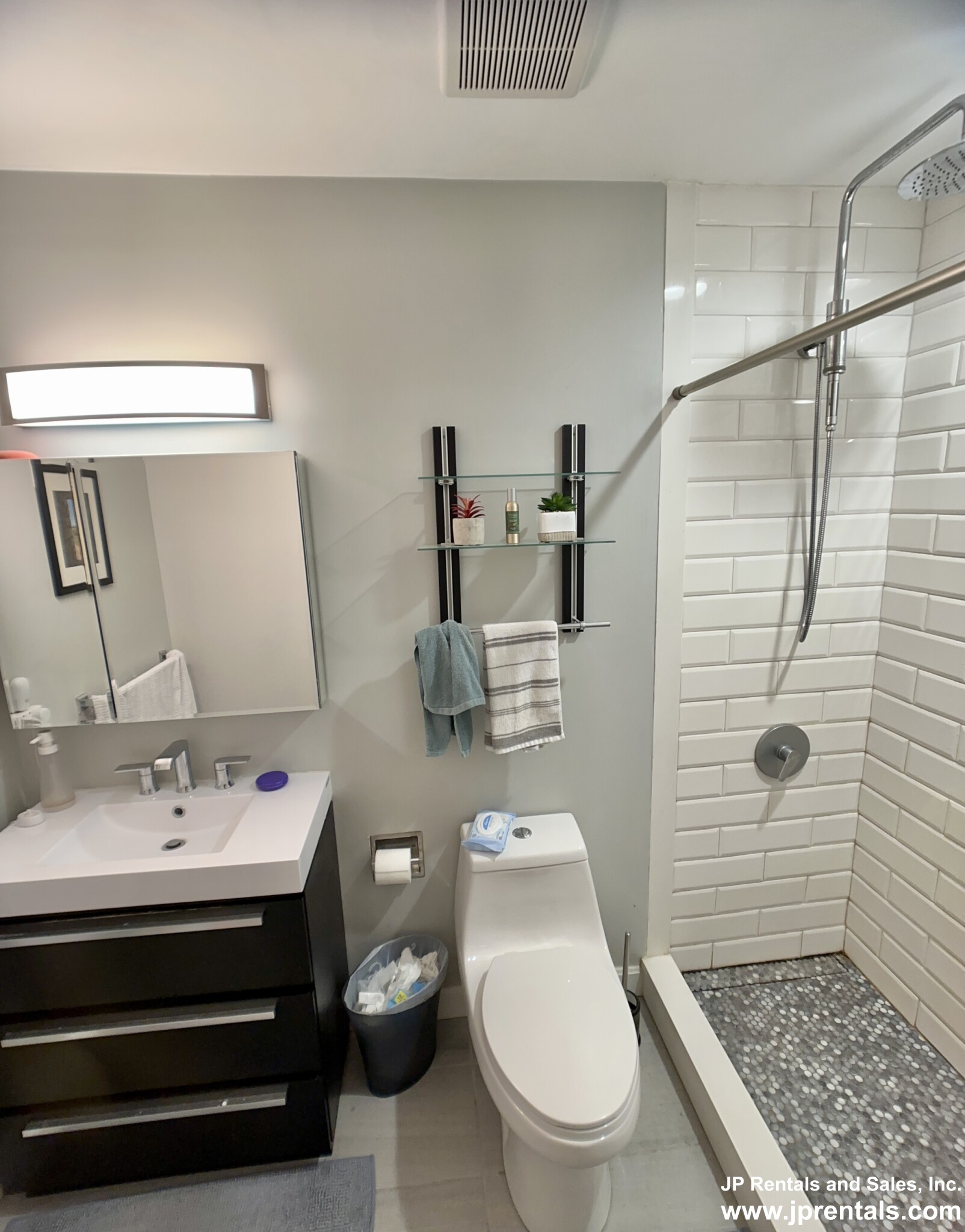 240 Heath St, Jamaica Plain