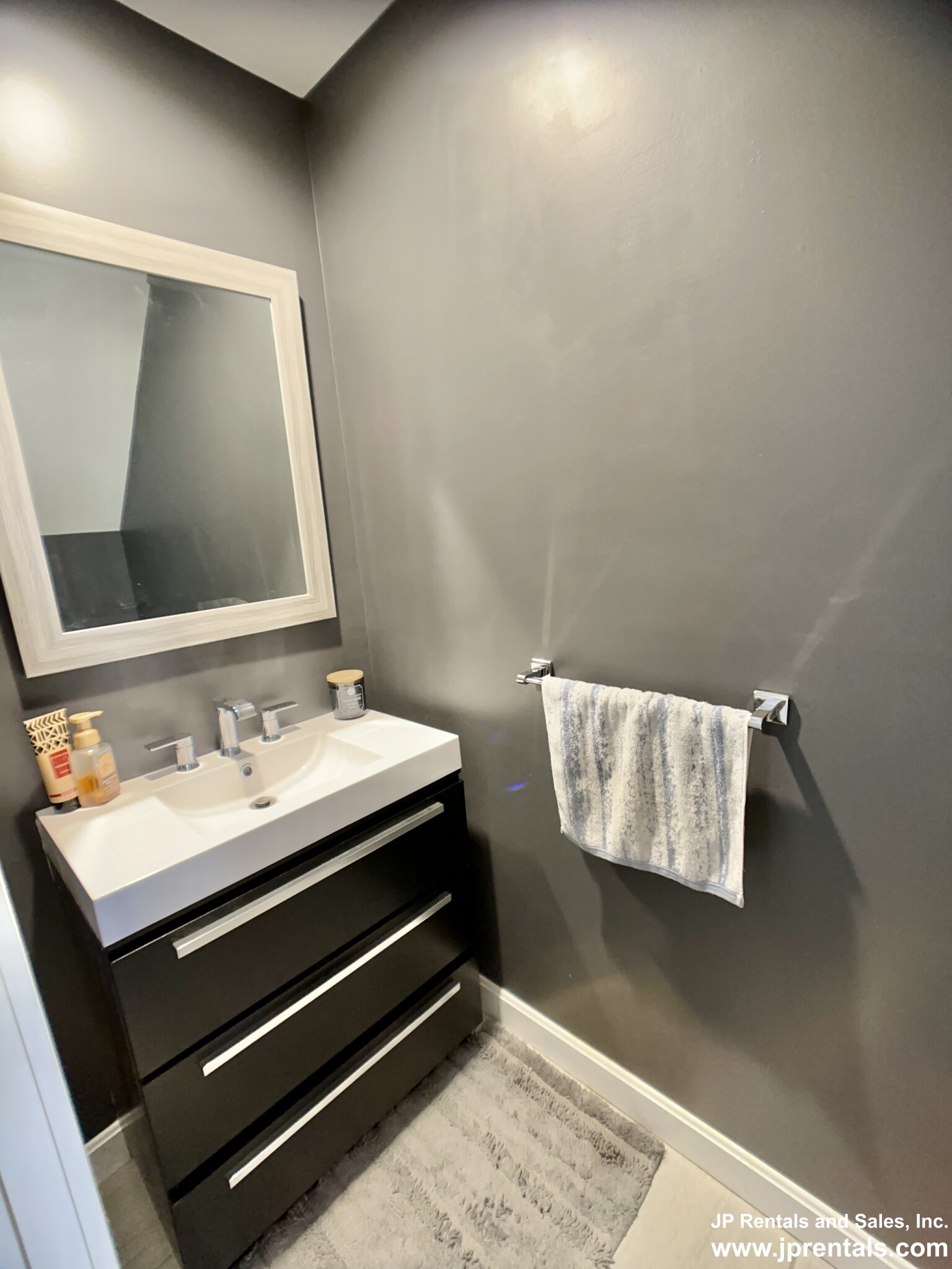 240 Heath St, Jamaica Plain