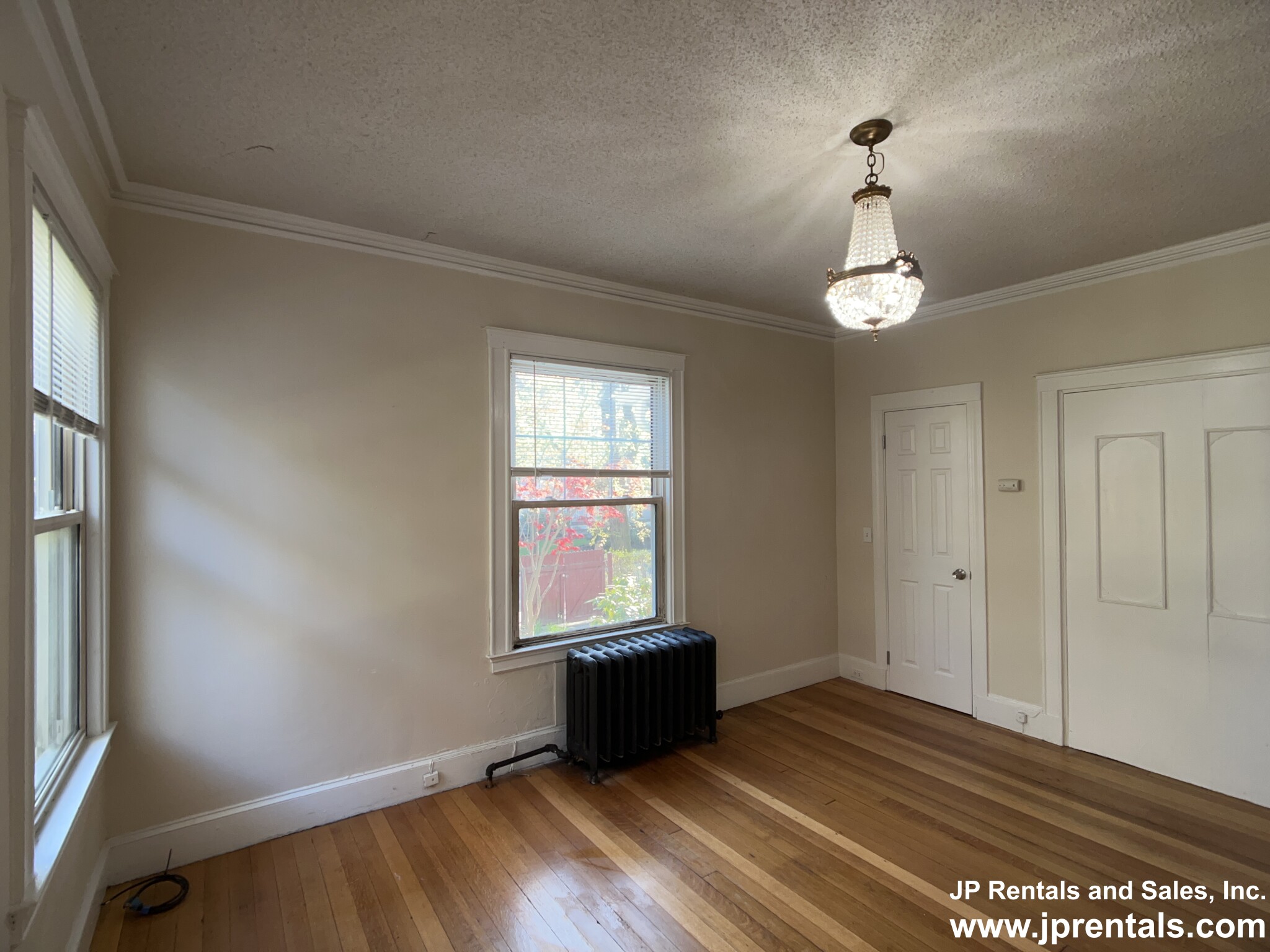 25 Dwight St, Coolidge Corner