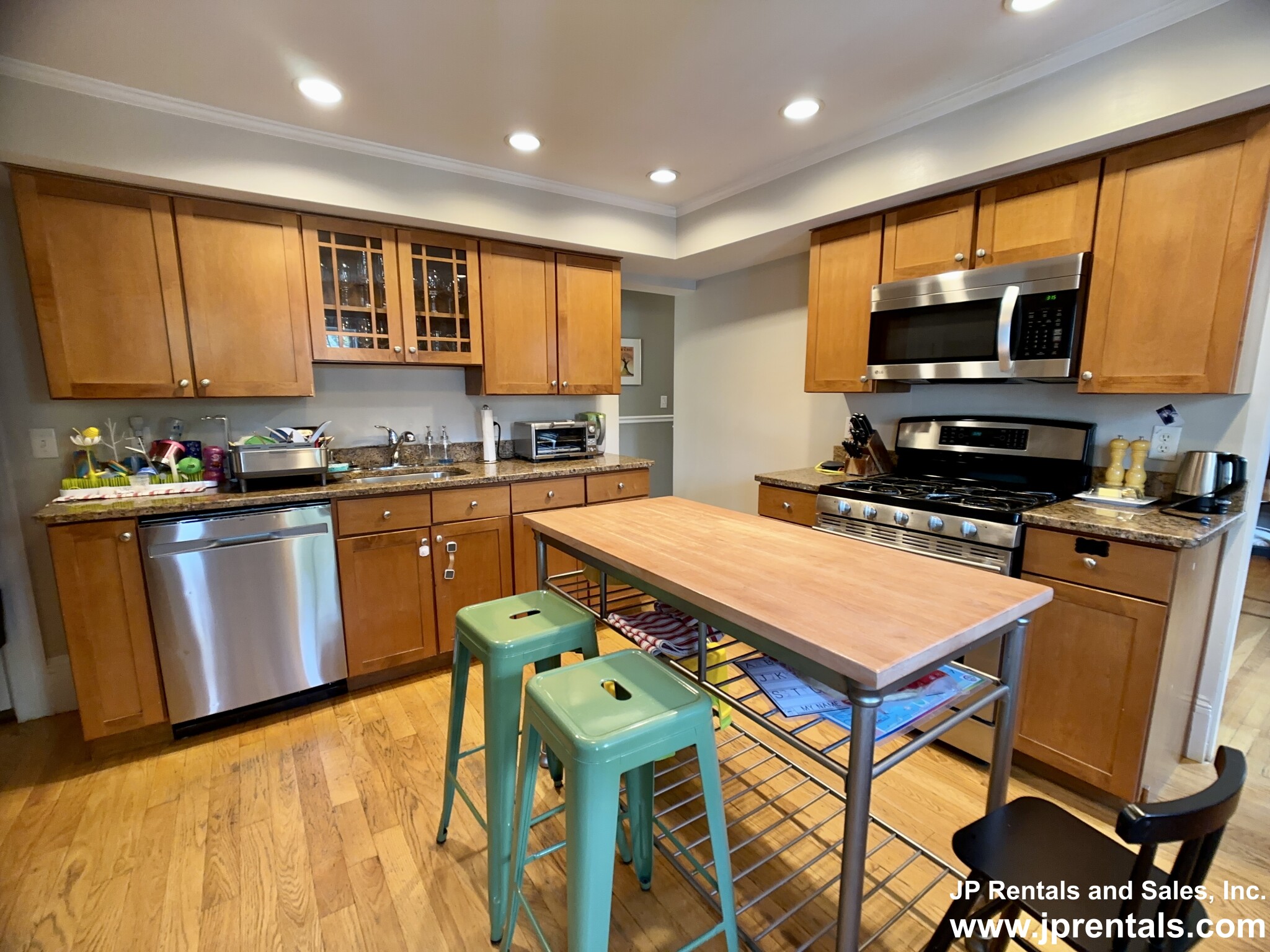 258 Pond St, Jamaica Plain