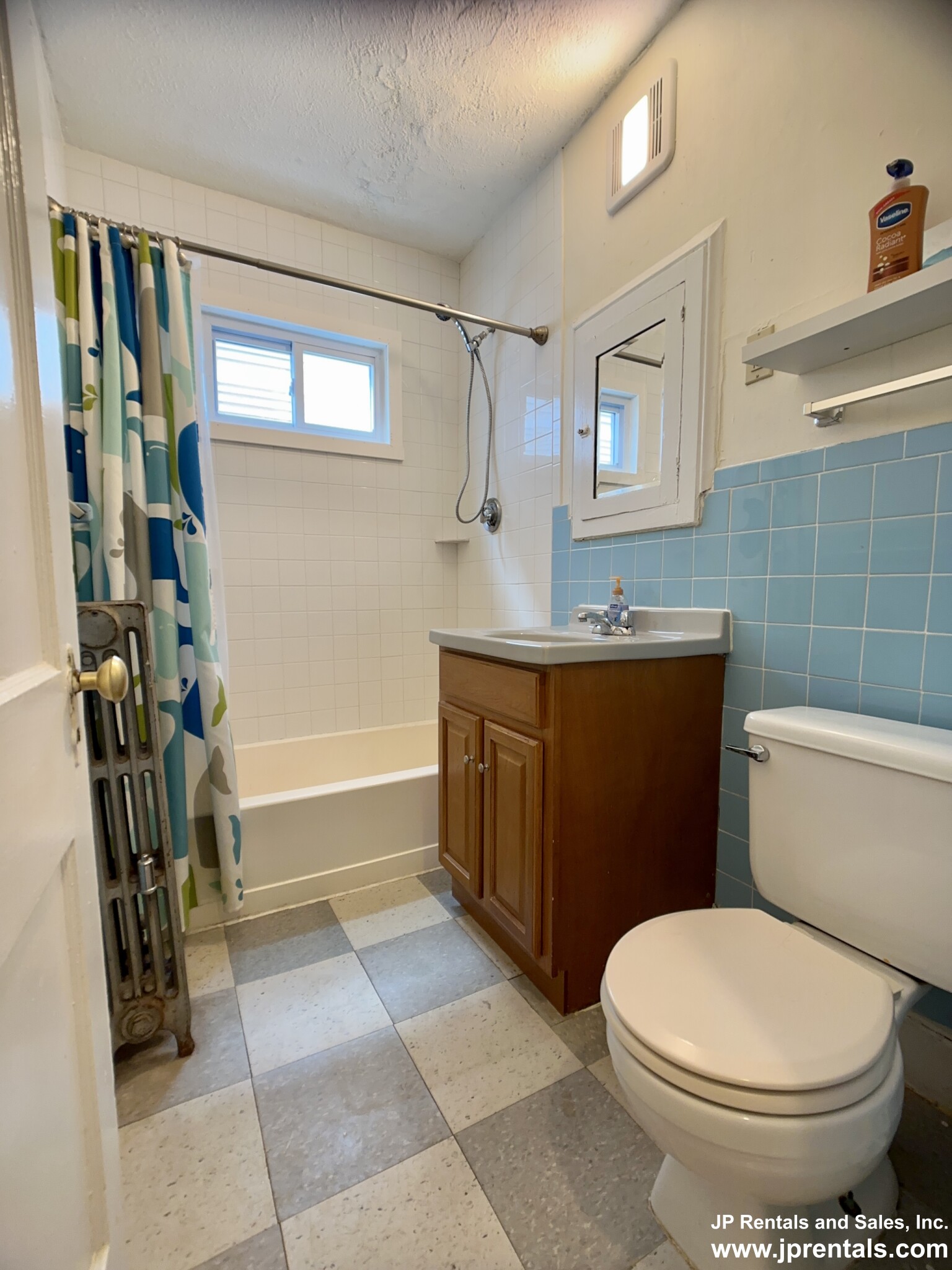 11 Segel St, Jamaica Plain