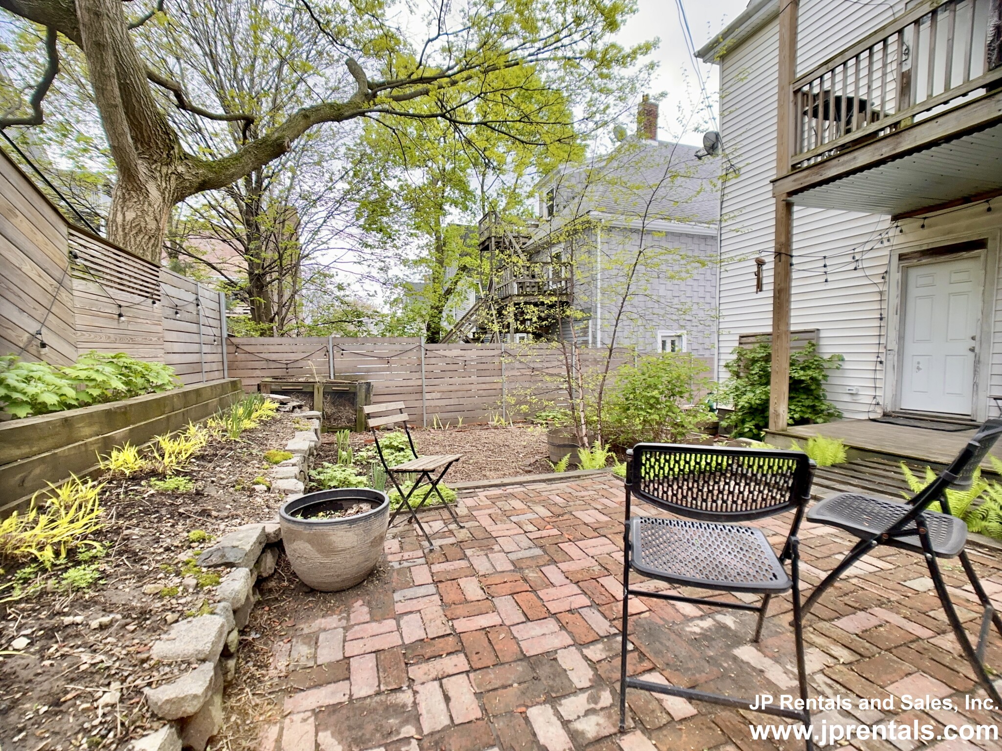 20 Egleston St, Jamaica Plain