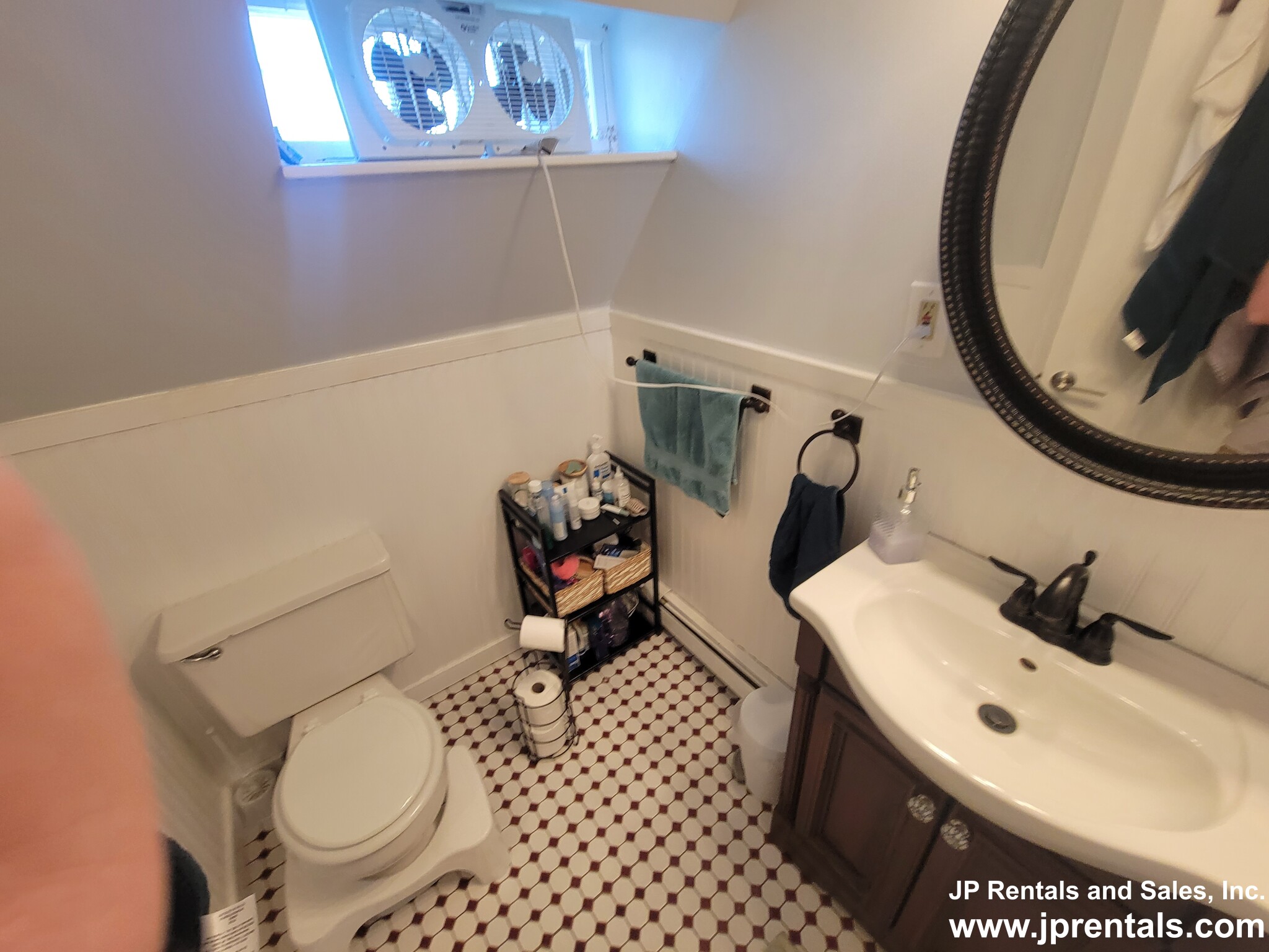 51 Cornwall St, Jamaica Plain