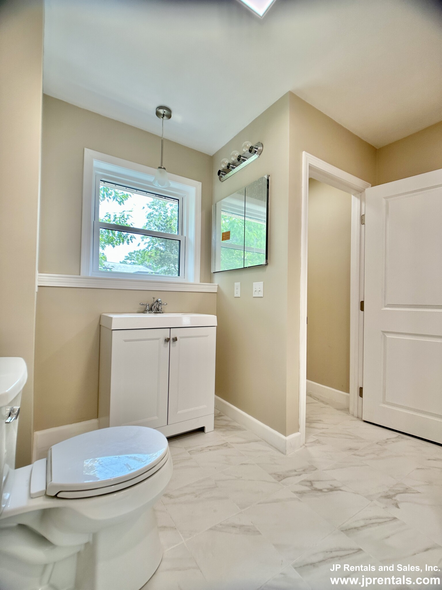 9 Jamaicaway Ct, Jamaica Plain