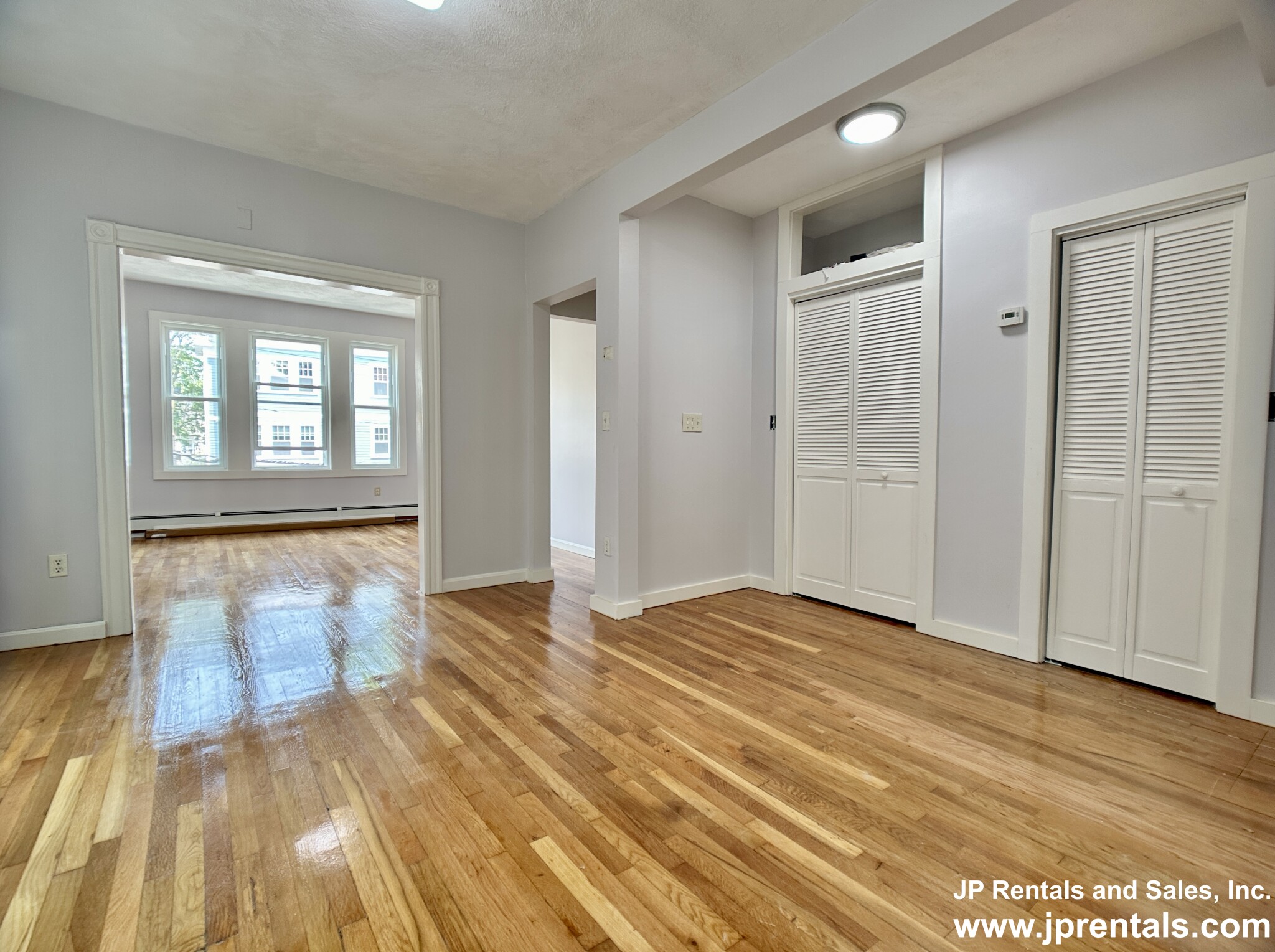 39 Boynton St, Jamaica Plain