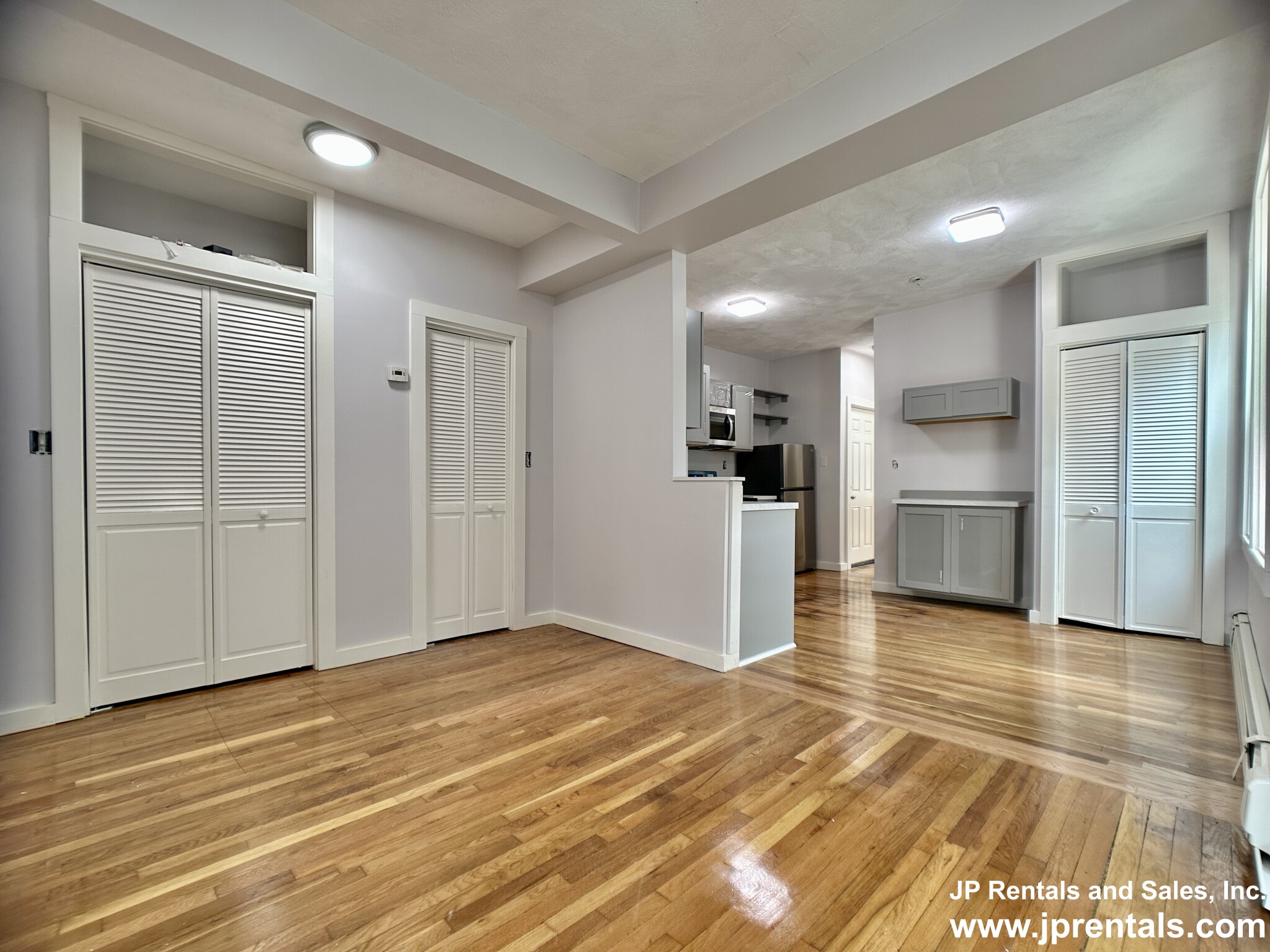 39 Boynton St, Jamaica Plain