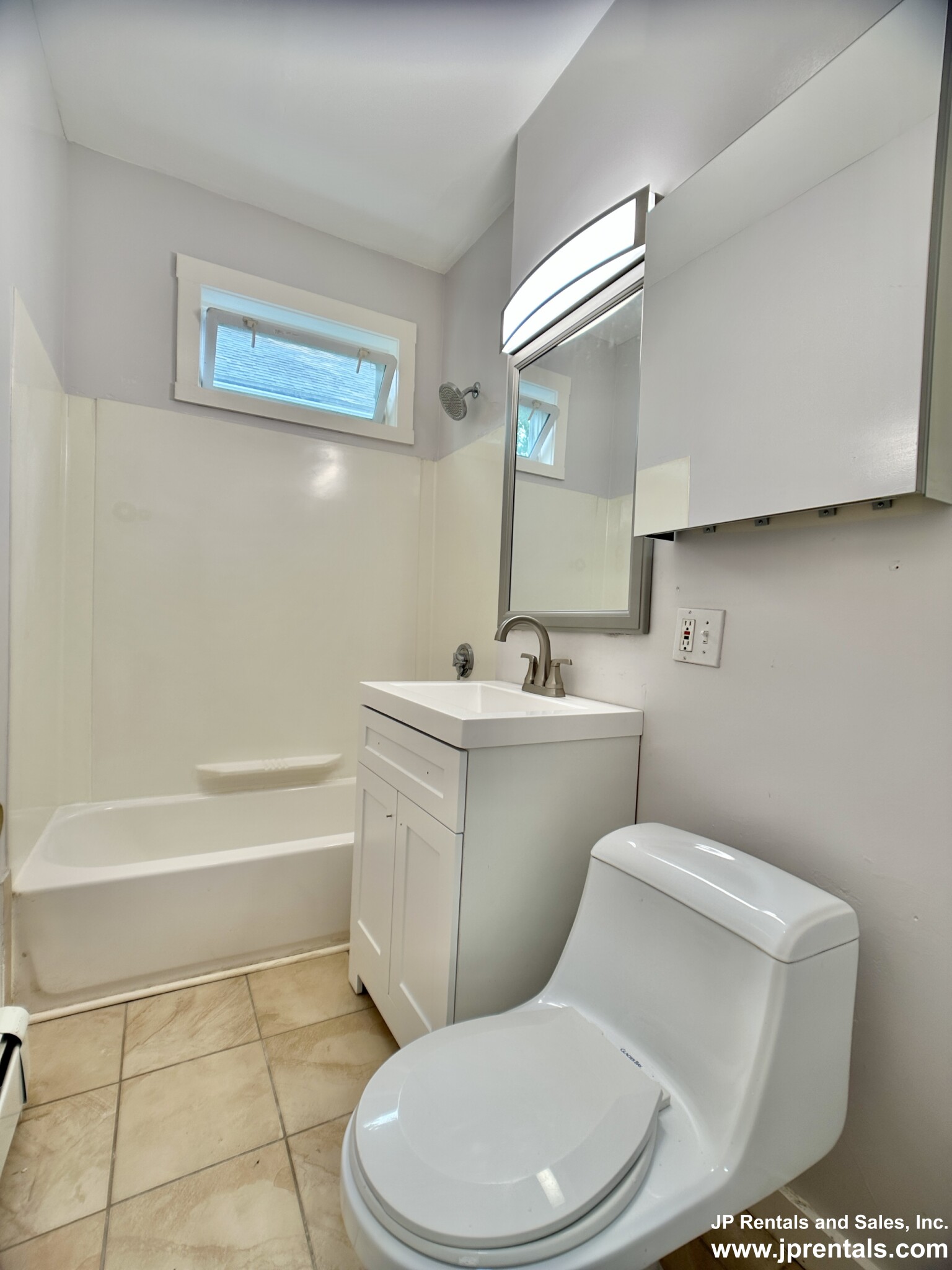 39 Boynton St, Jamaica Plain