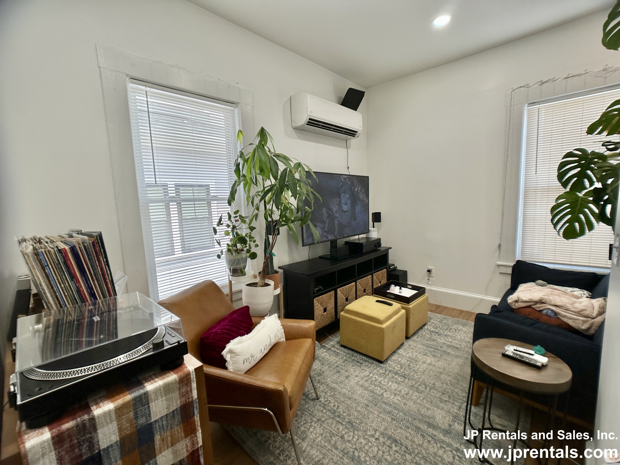 112 South St, Jamaica Plain