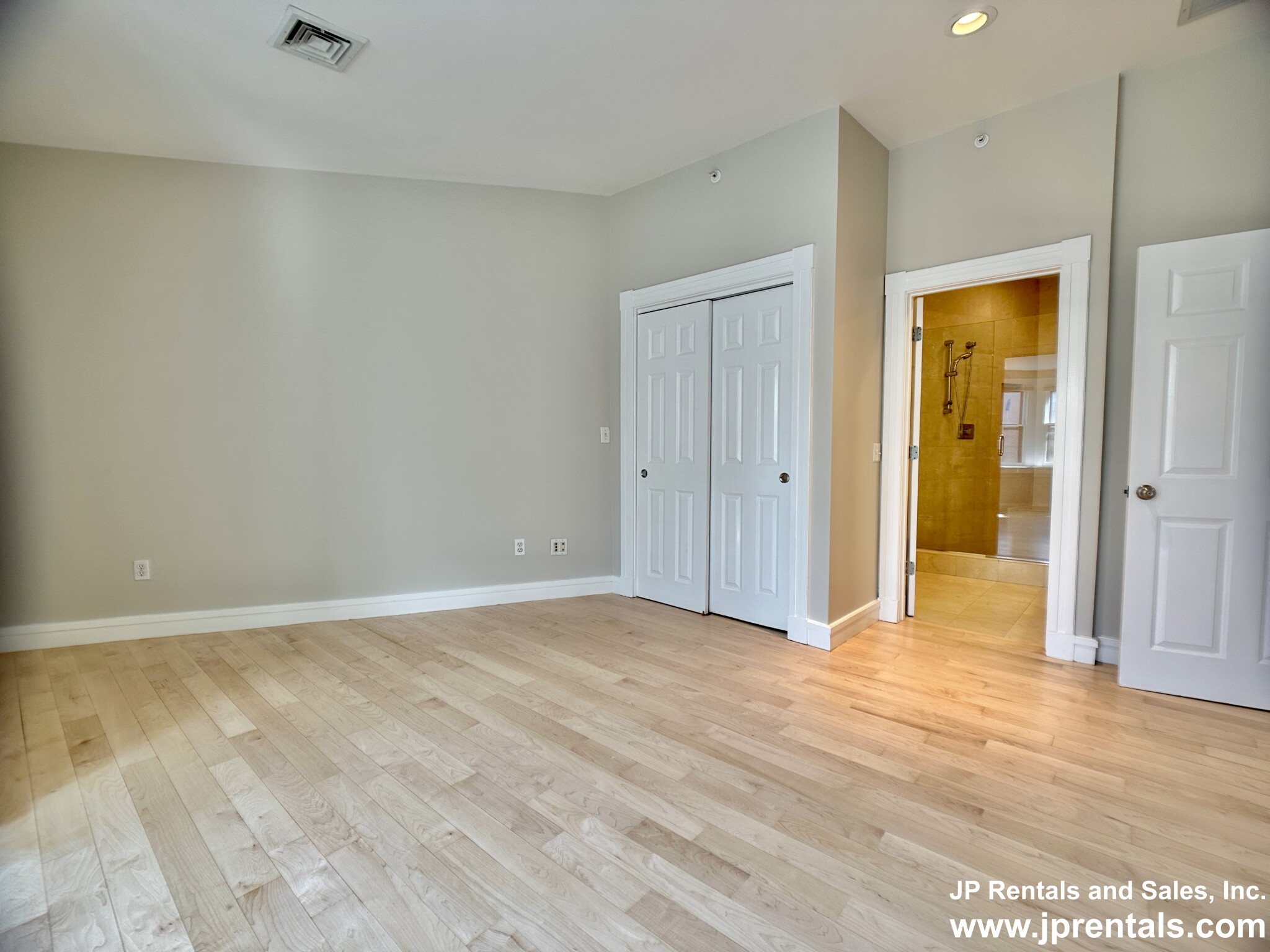 408 Columbus Ave, South End