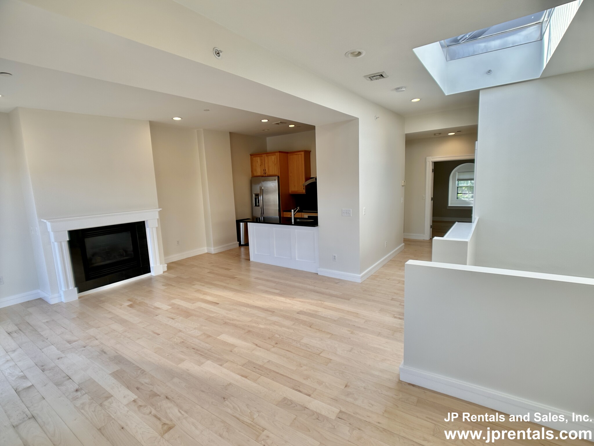 408 Columbus Ave, South End