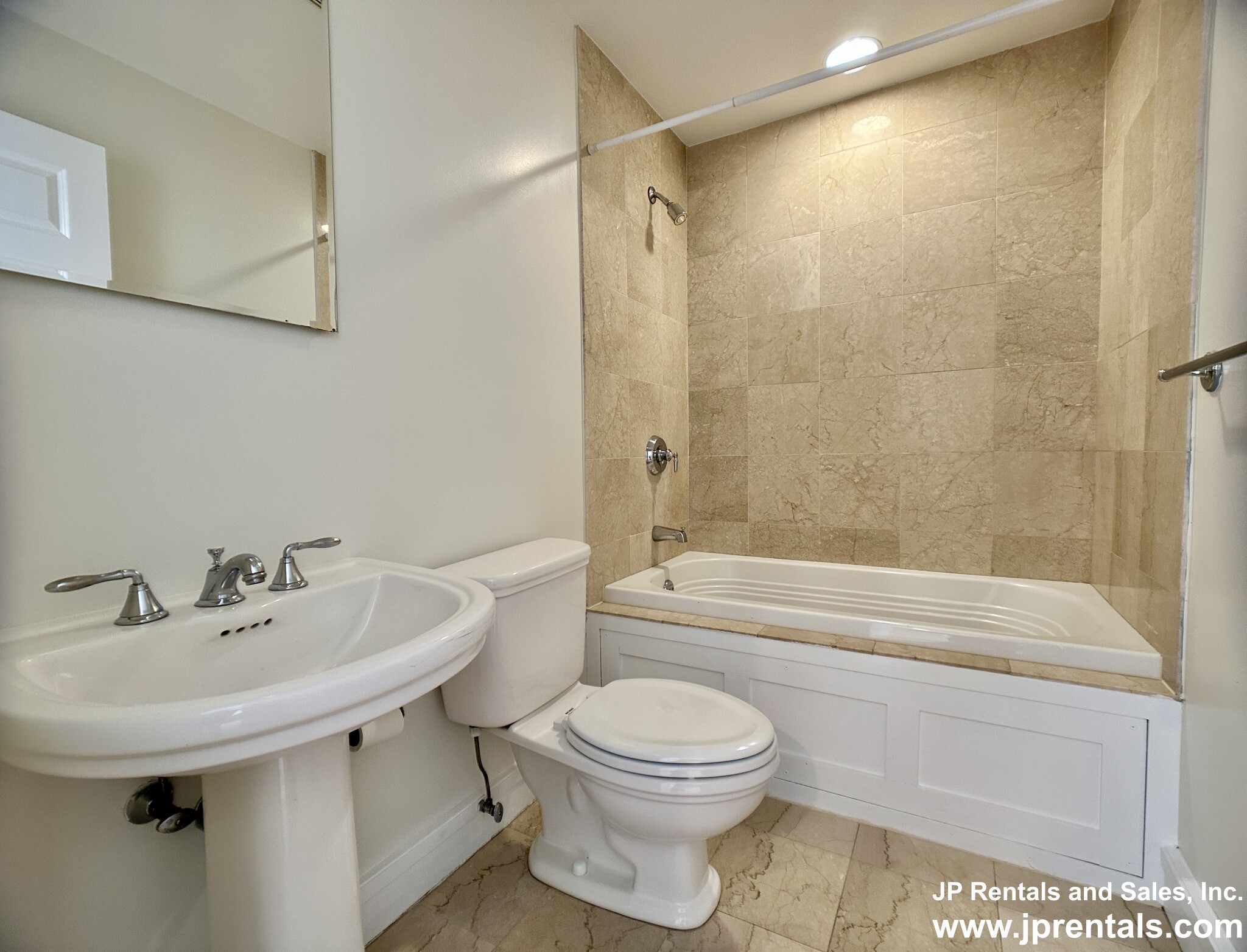 408 Columbus Ave, South End