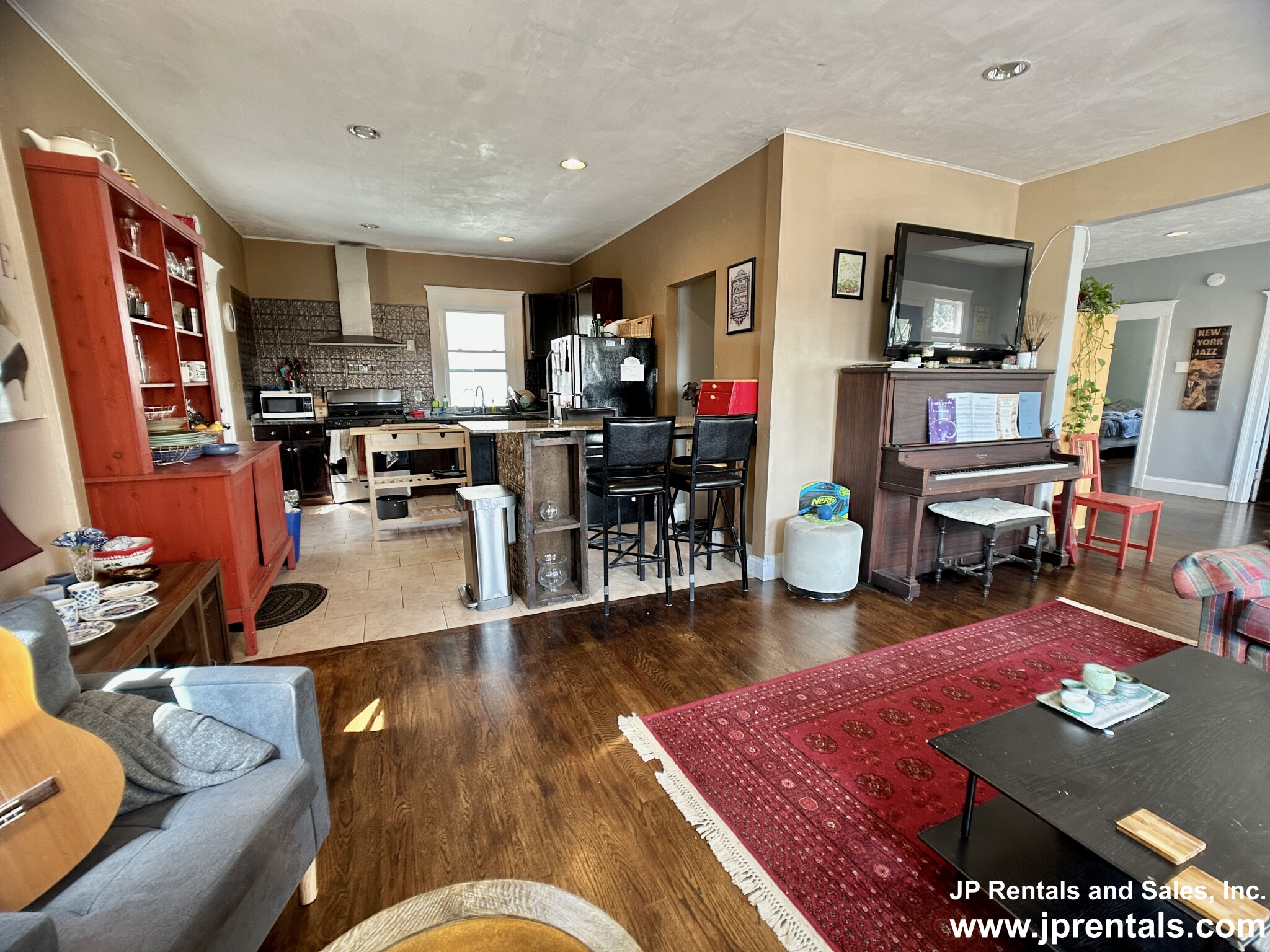 294 South St, Jamaica Plain