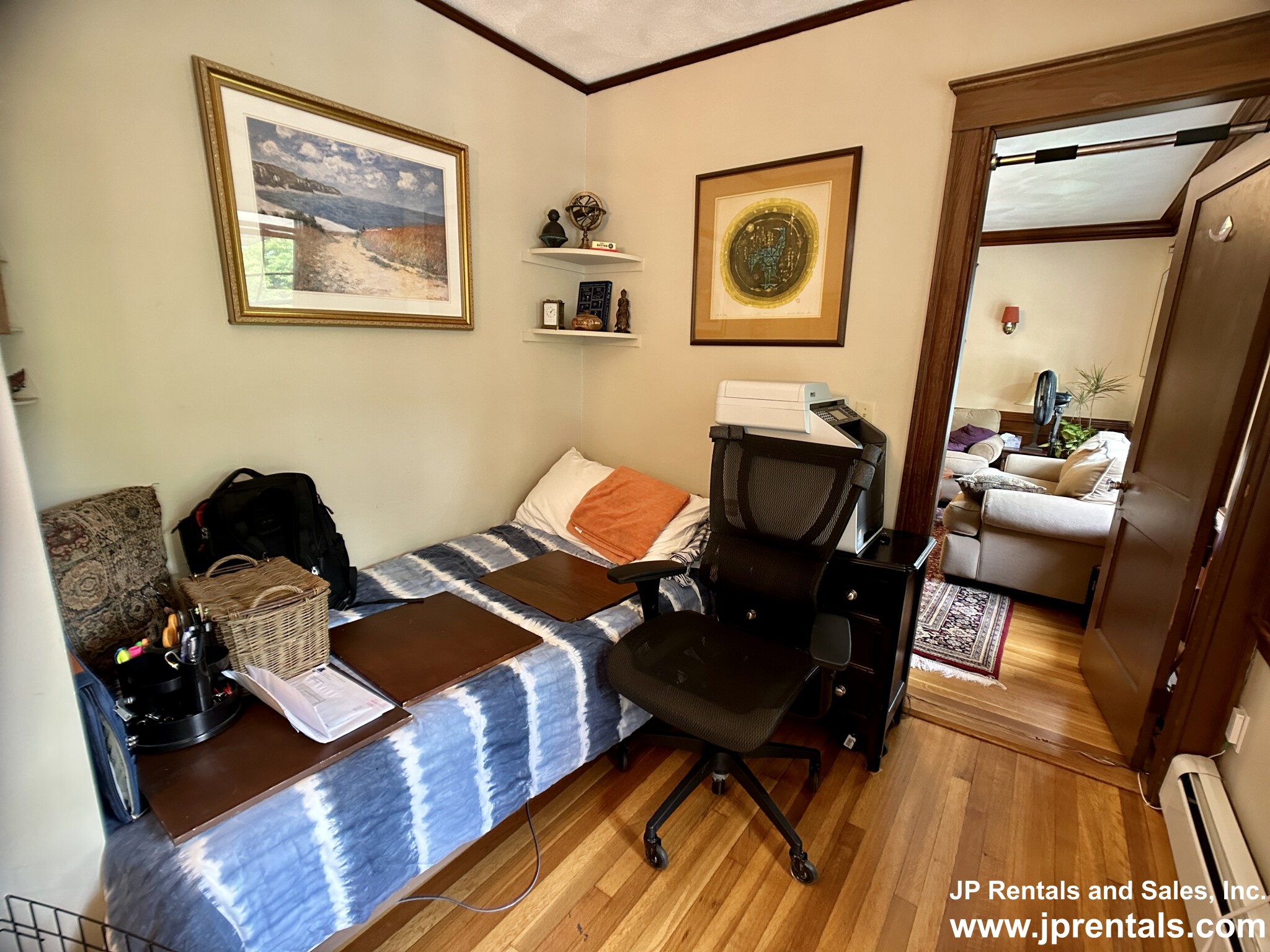 43 Roseway St, Jamaica Plain