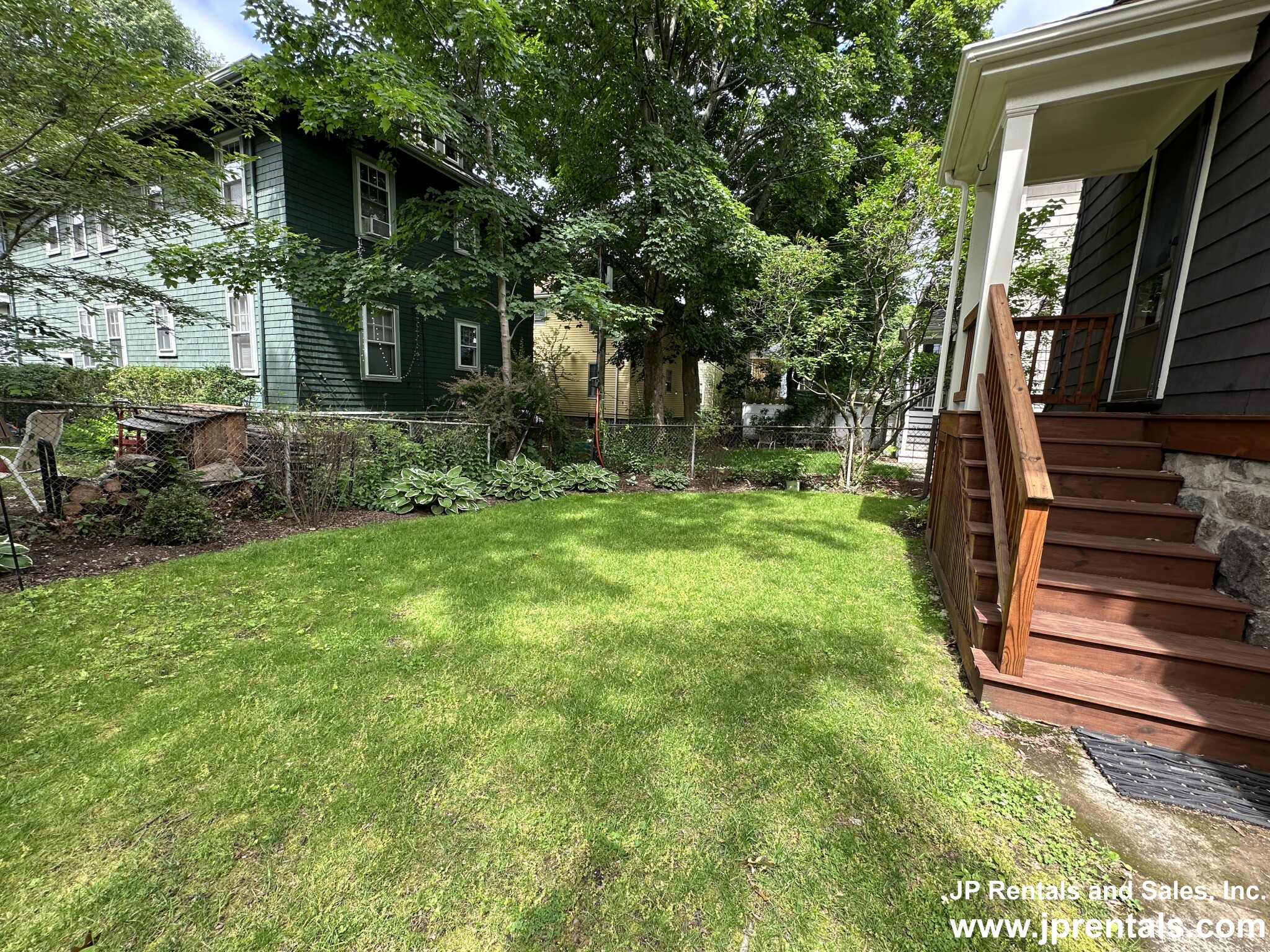 43 Roseway St, Jamaica Plain