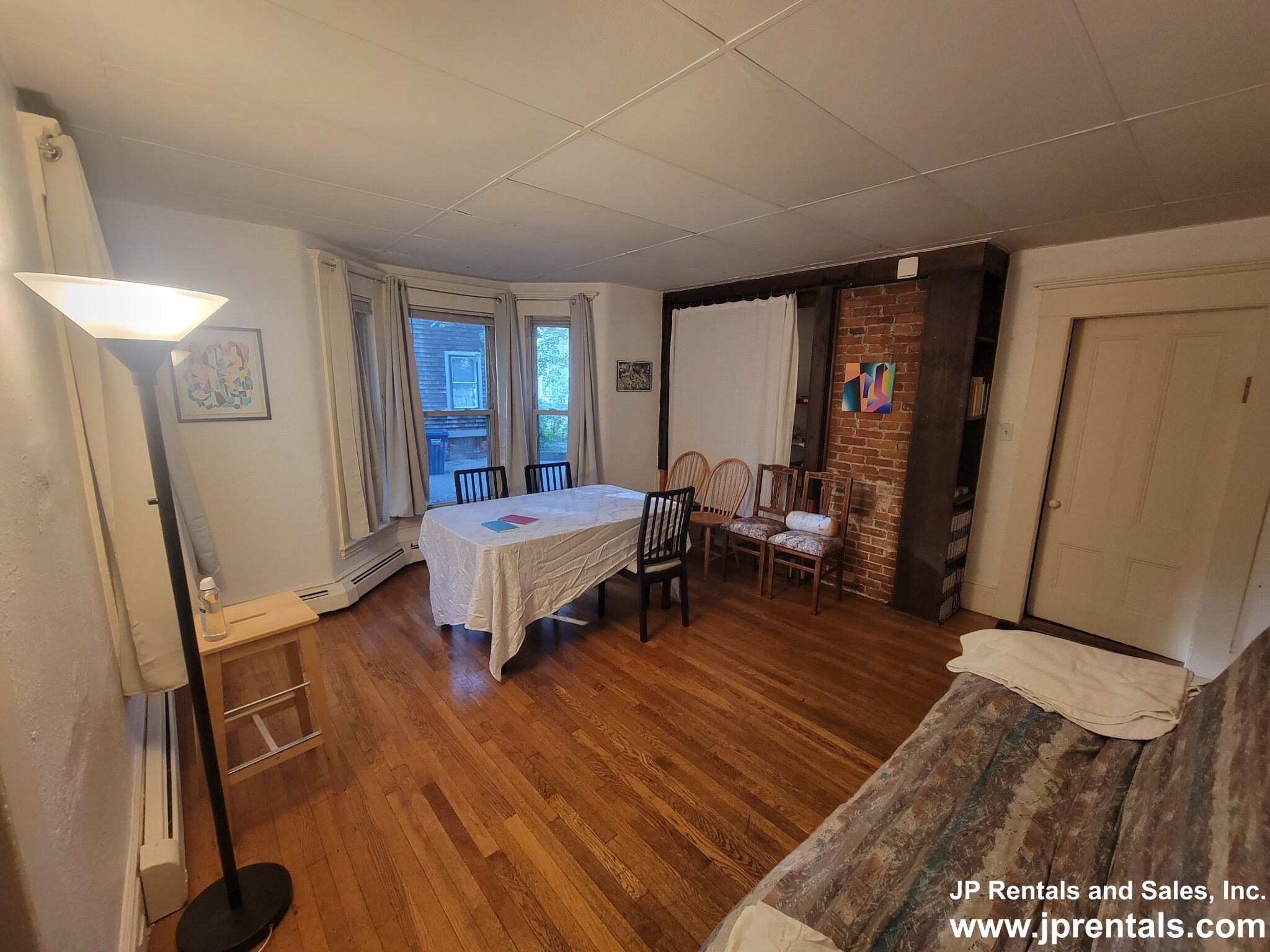 148 Allston St, Cambridgeport