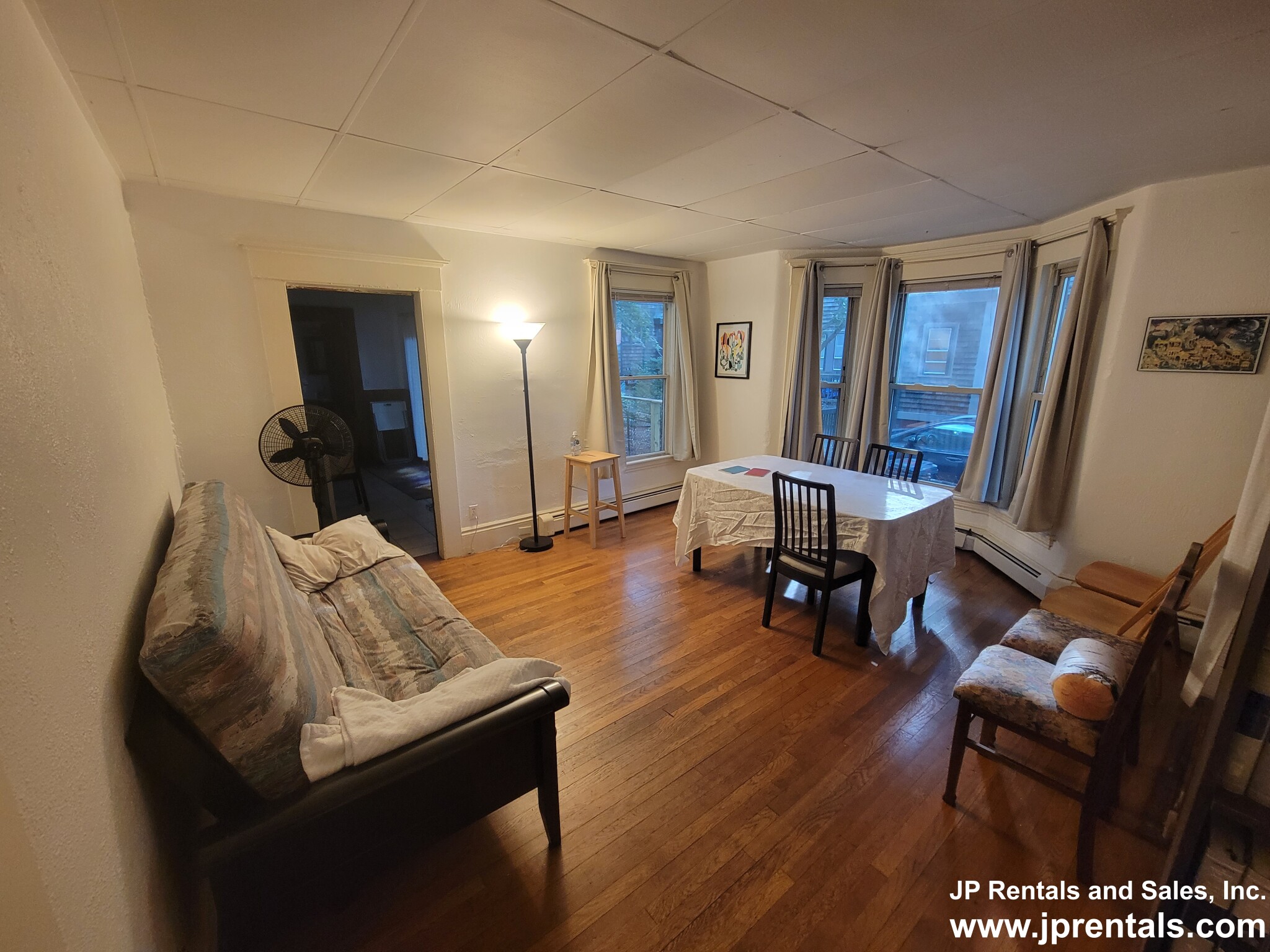 148 Allston St, Cambridgeport