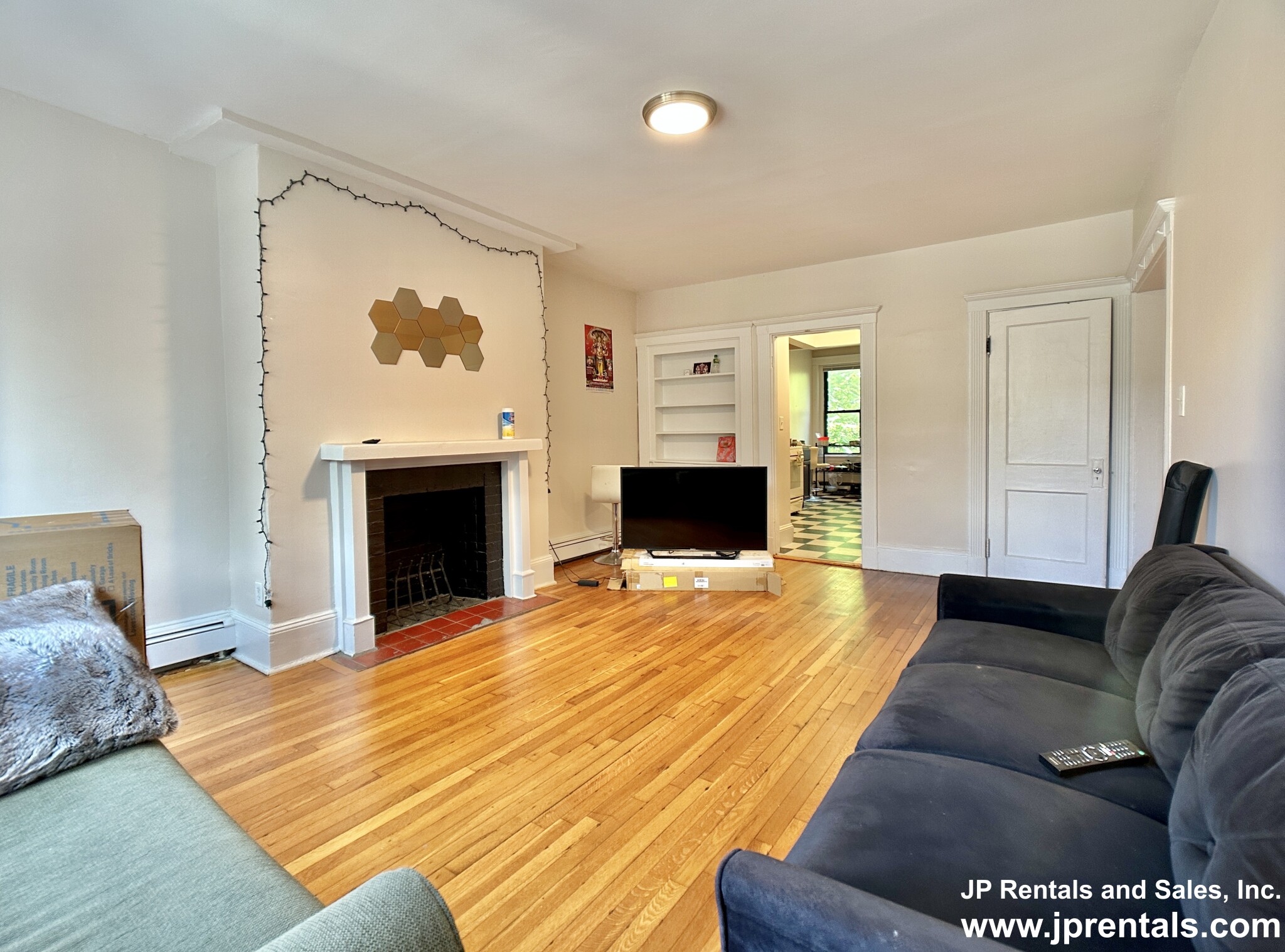 1680 Commonwealth Ave, Brighton