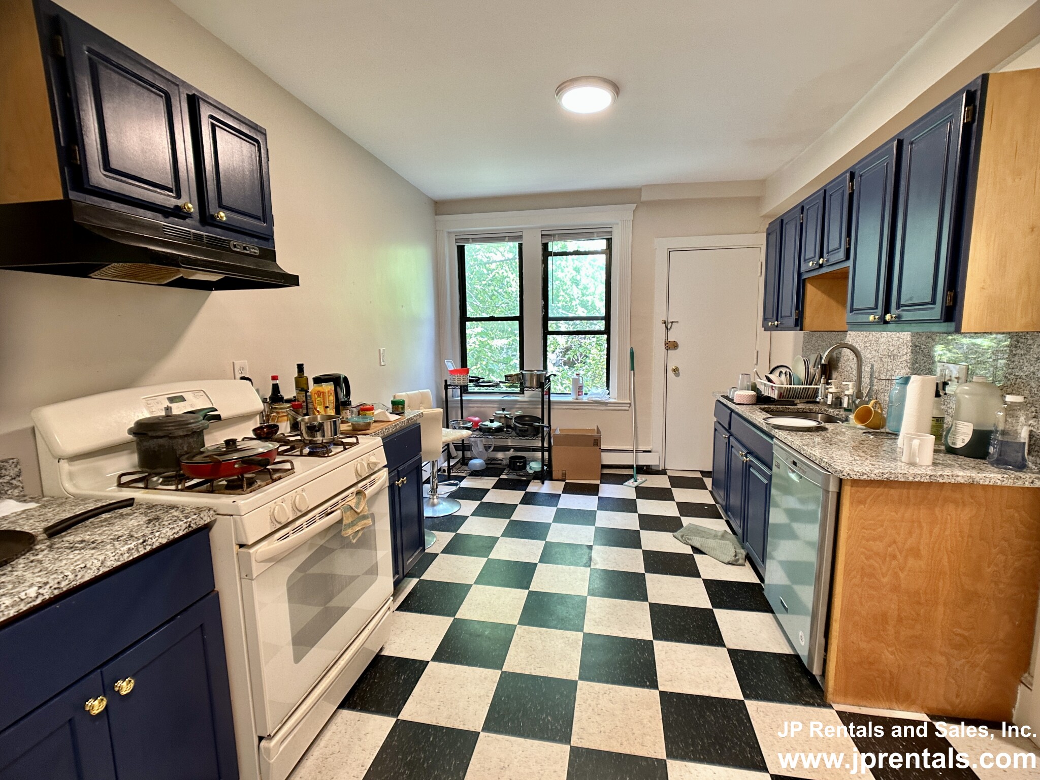 1680 Commonwealth Ave, Brighton