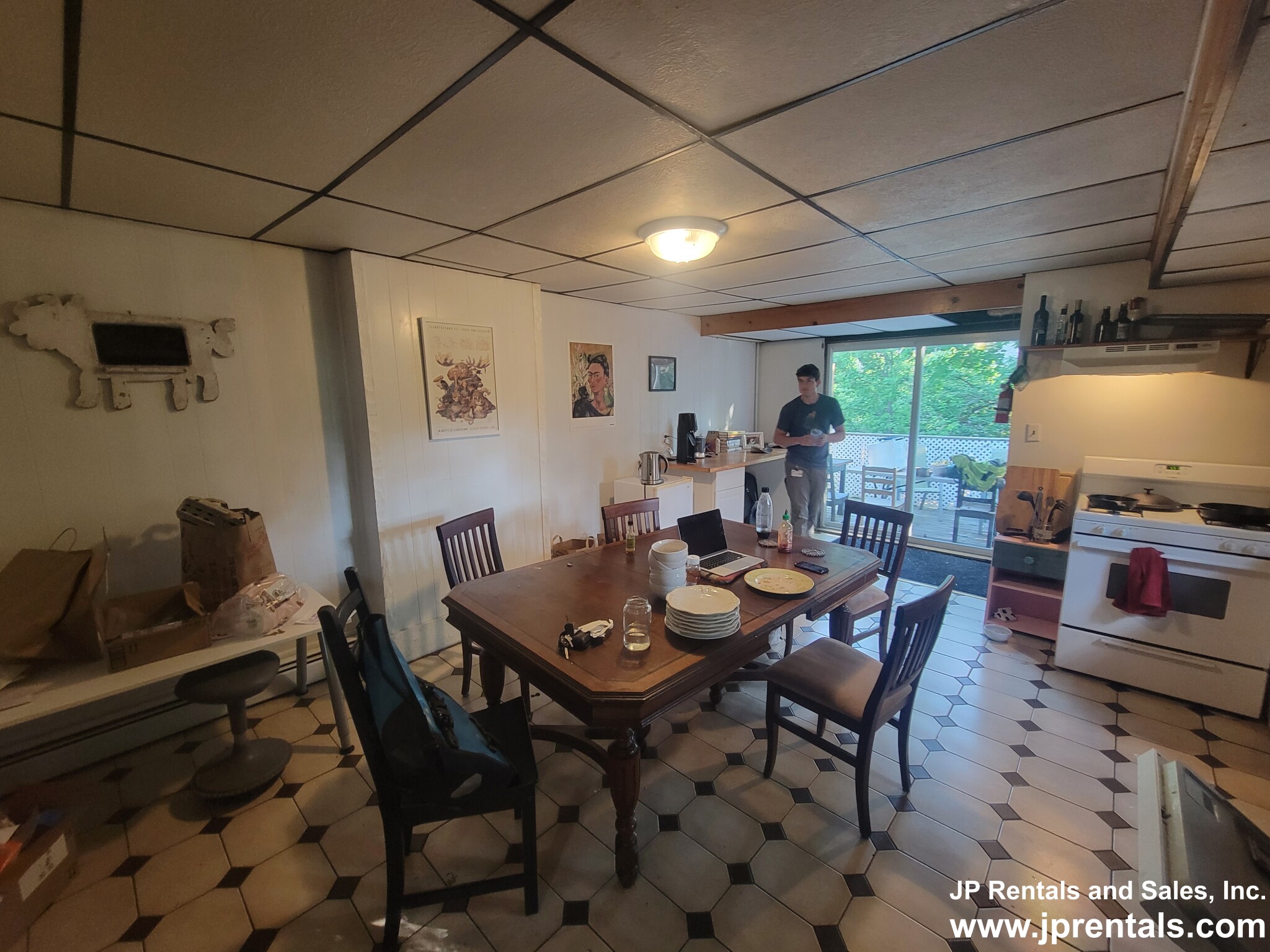 148 Allston St, Cambridgeport