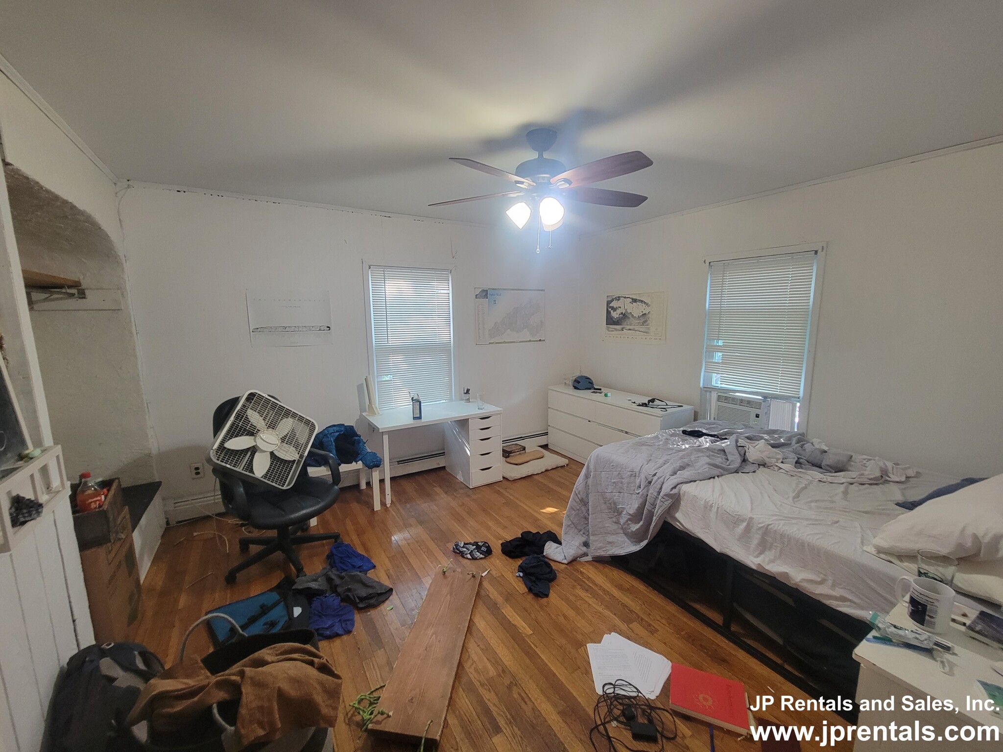 148 Allston St, Cambridgeport