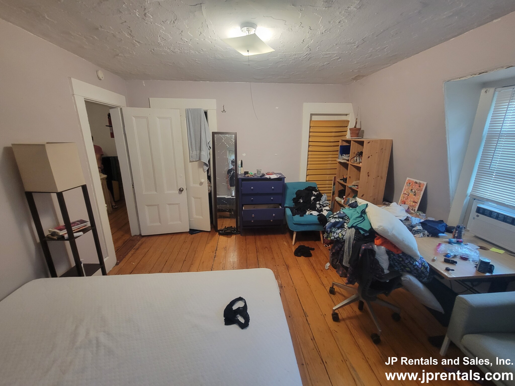 148 Allston St, Cambridgeport