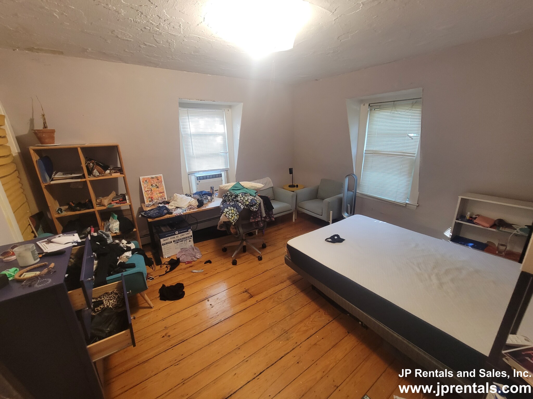 148 Allston St, Cambridgeport