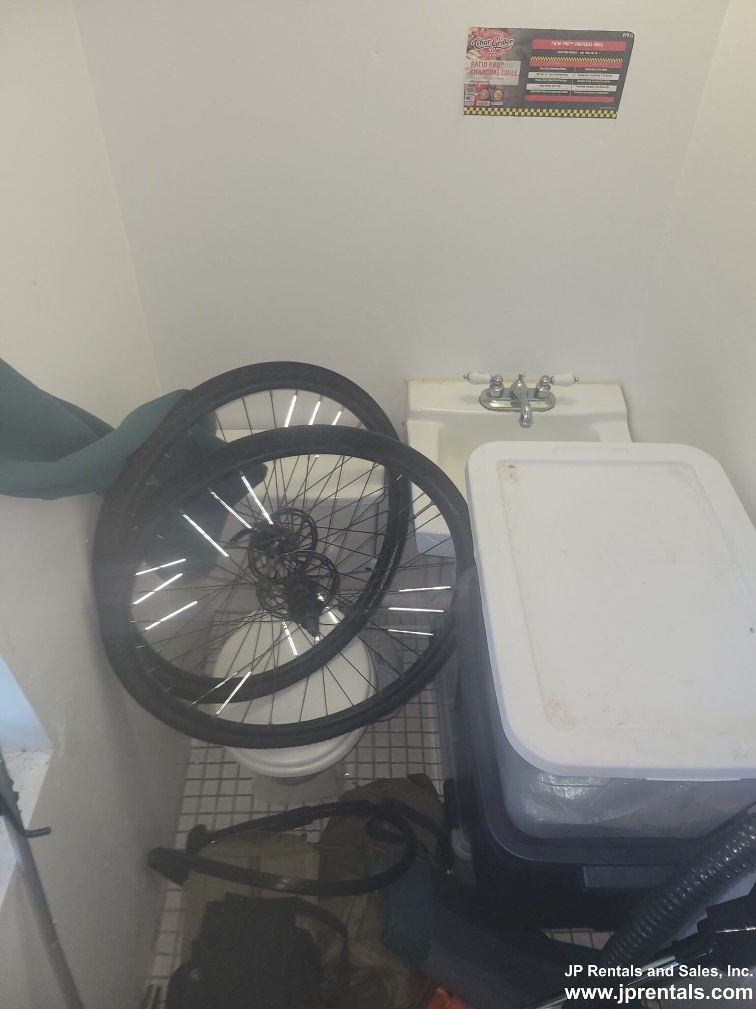 148 Allston St, Cambridgeport