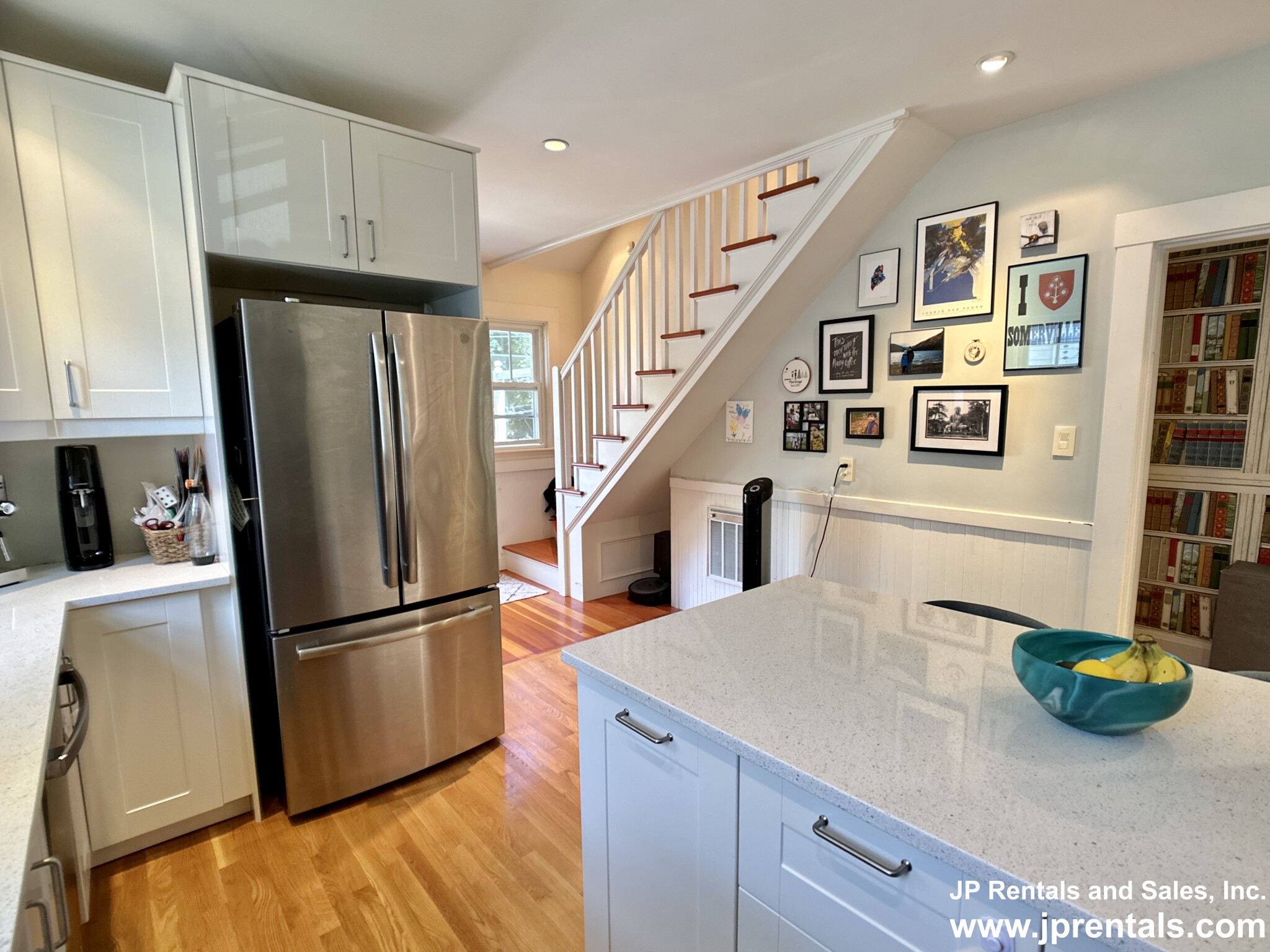 79 Aldrich St, Roslindale