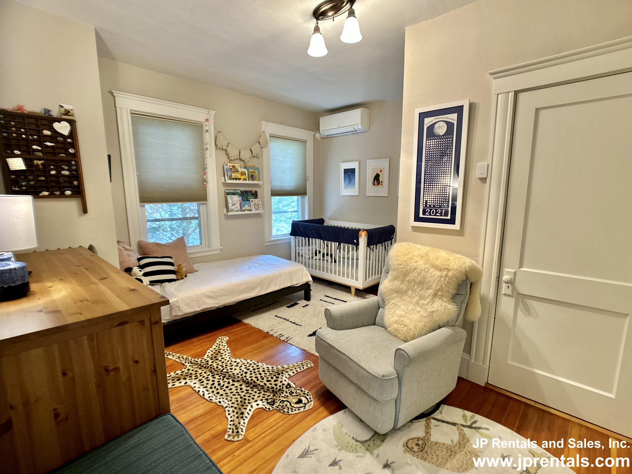 79 Aldrich St, Roslindale