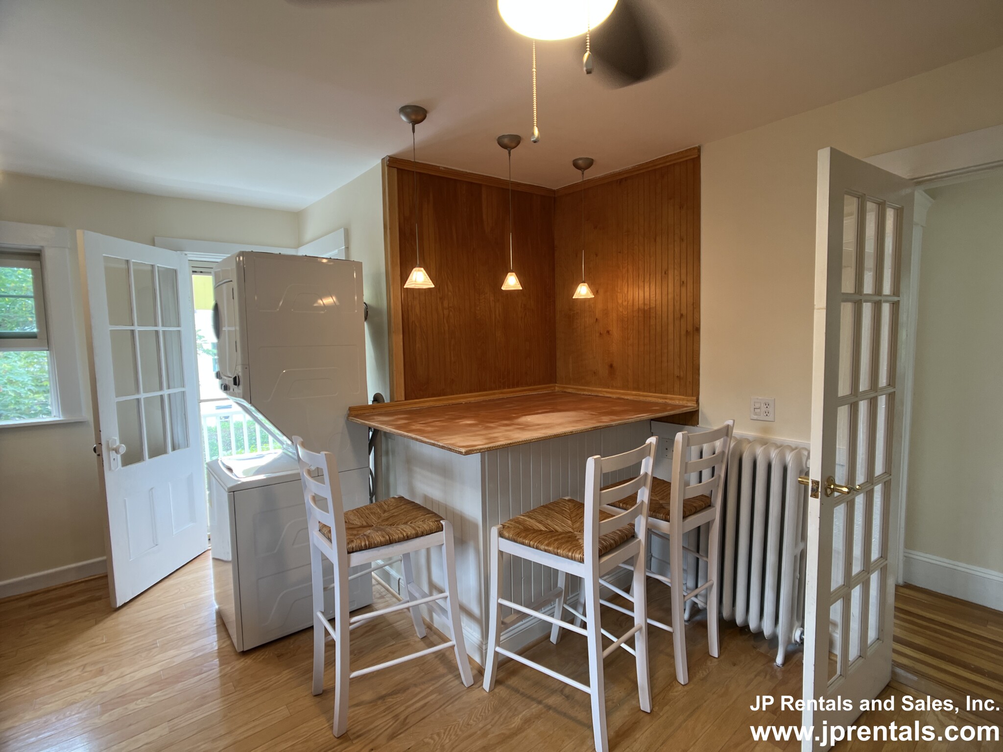 62 Ainsworth St, Roslindale