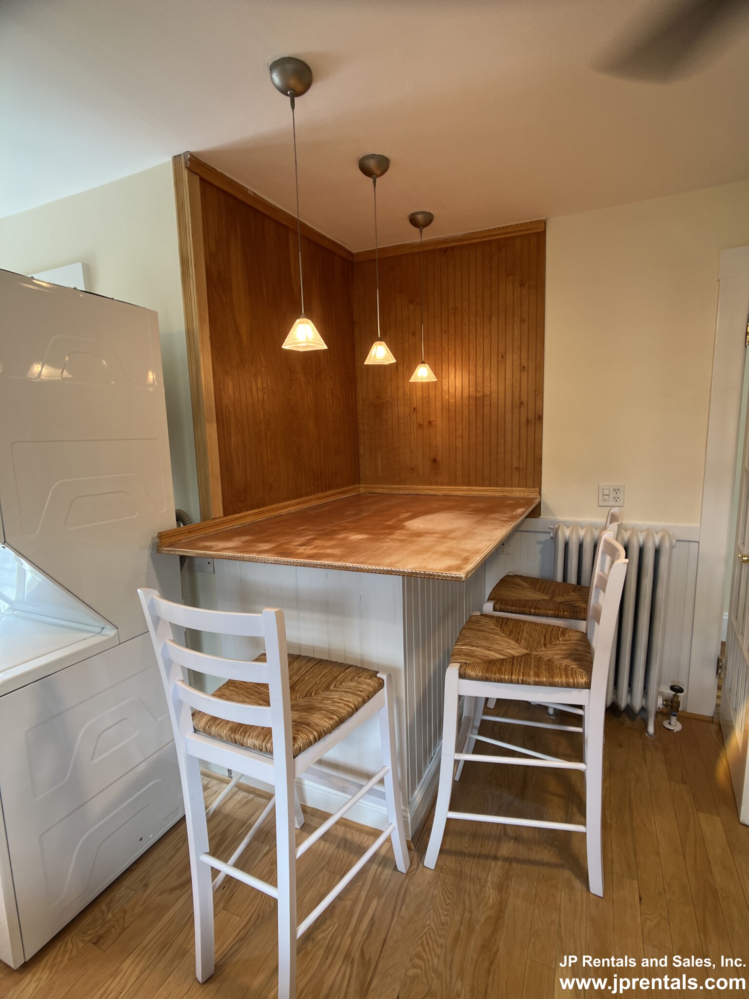 62 Ainsworth St, Roslindale