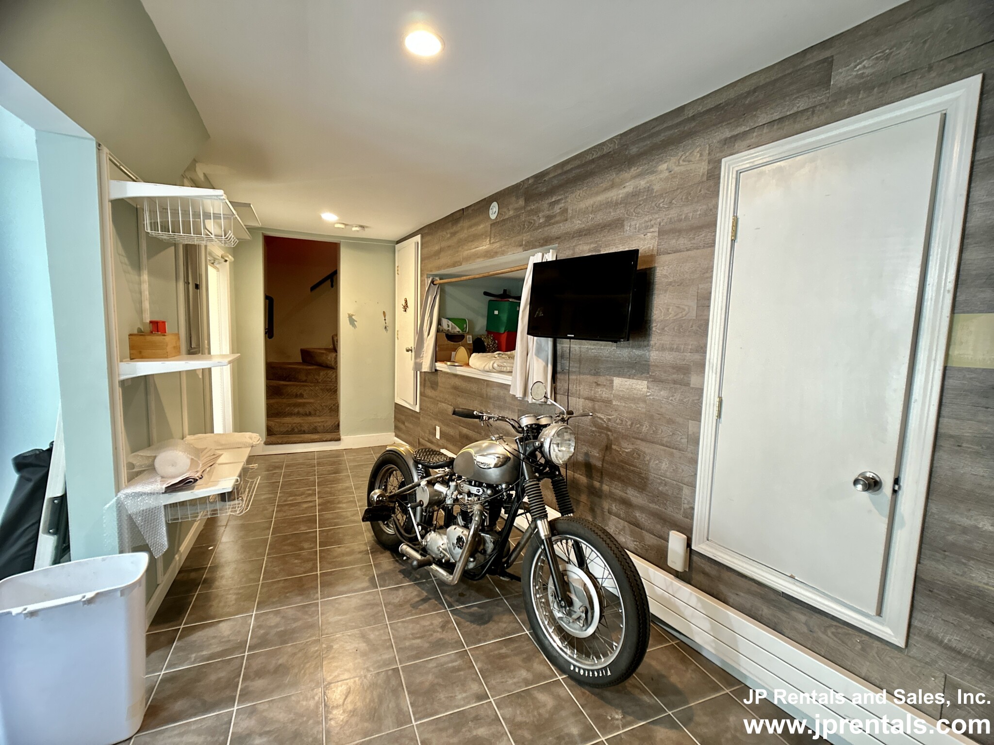 19A Spring Park Ave, Jamaica Plain