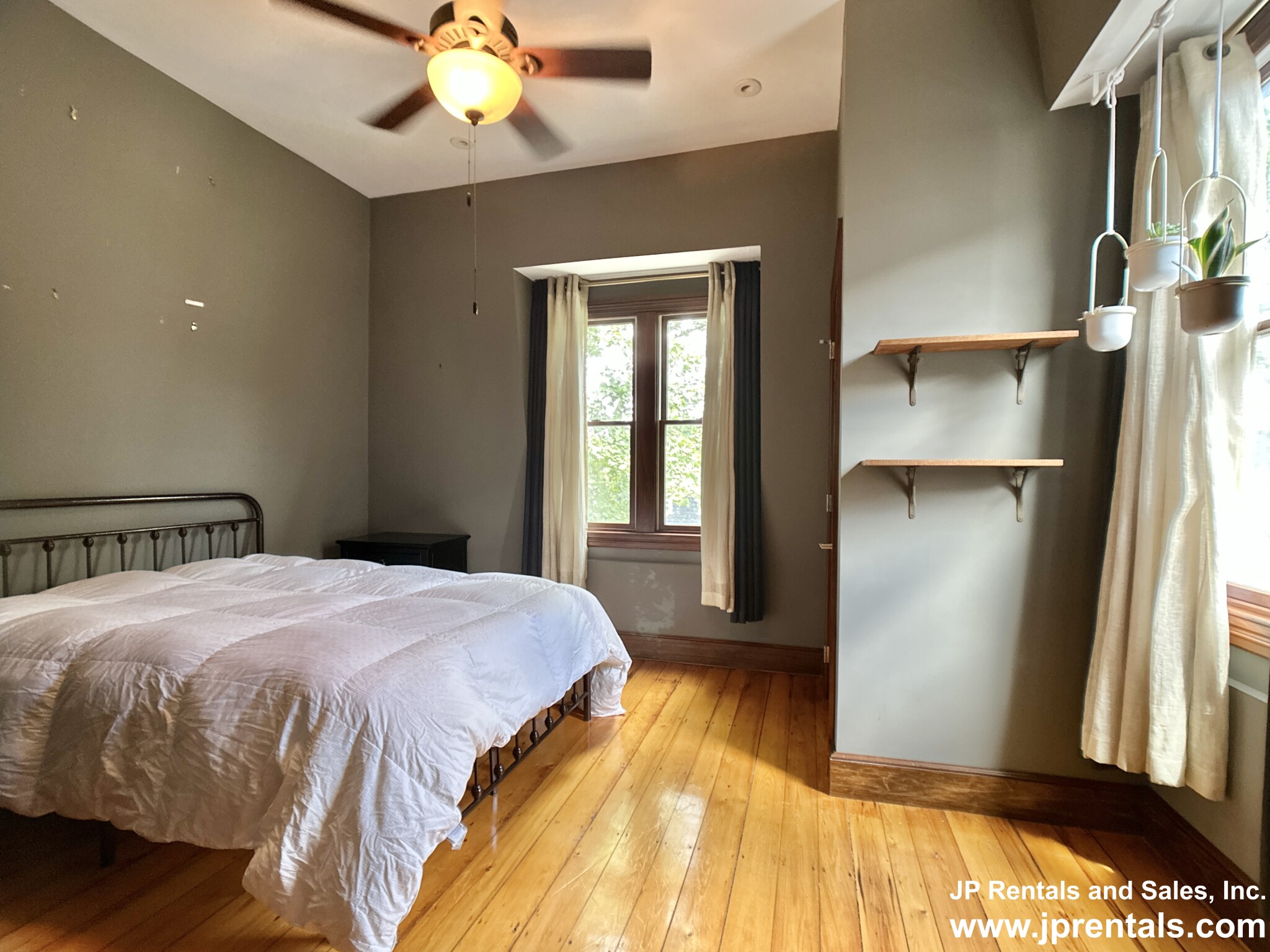 19A Spring Park Ave, Jamaica Plain