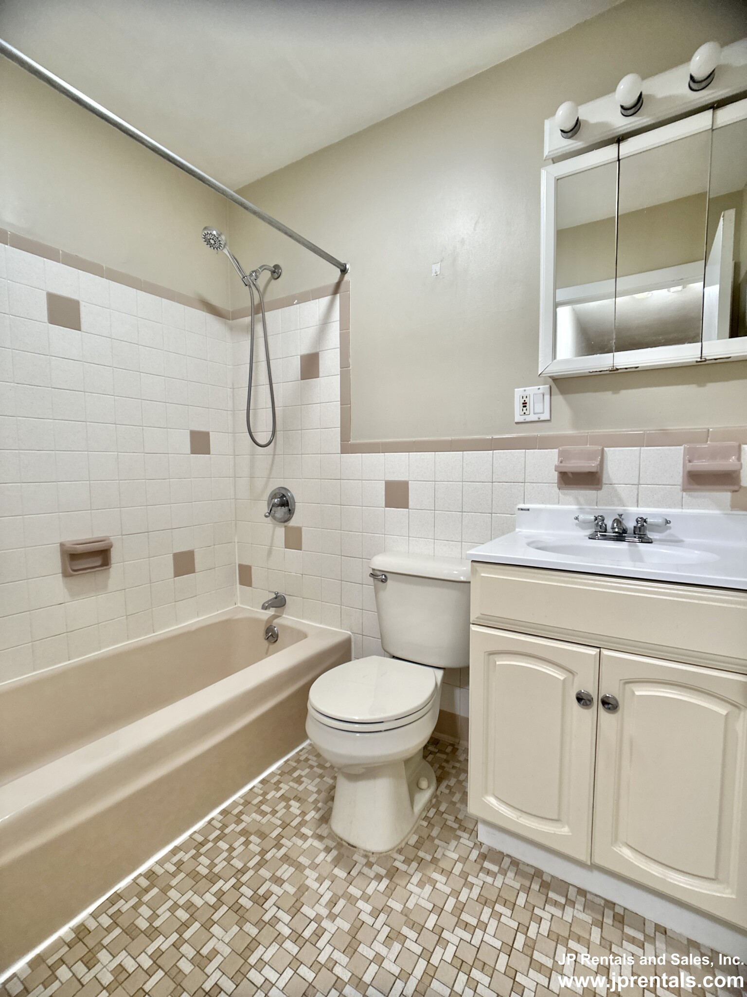 171 South St, Jamaica Plain