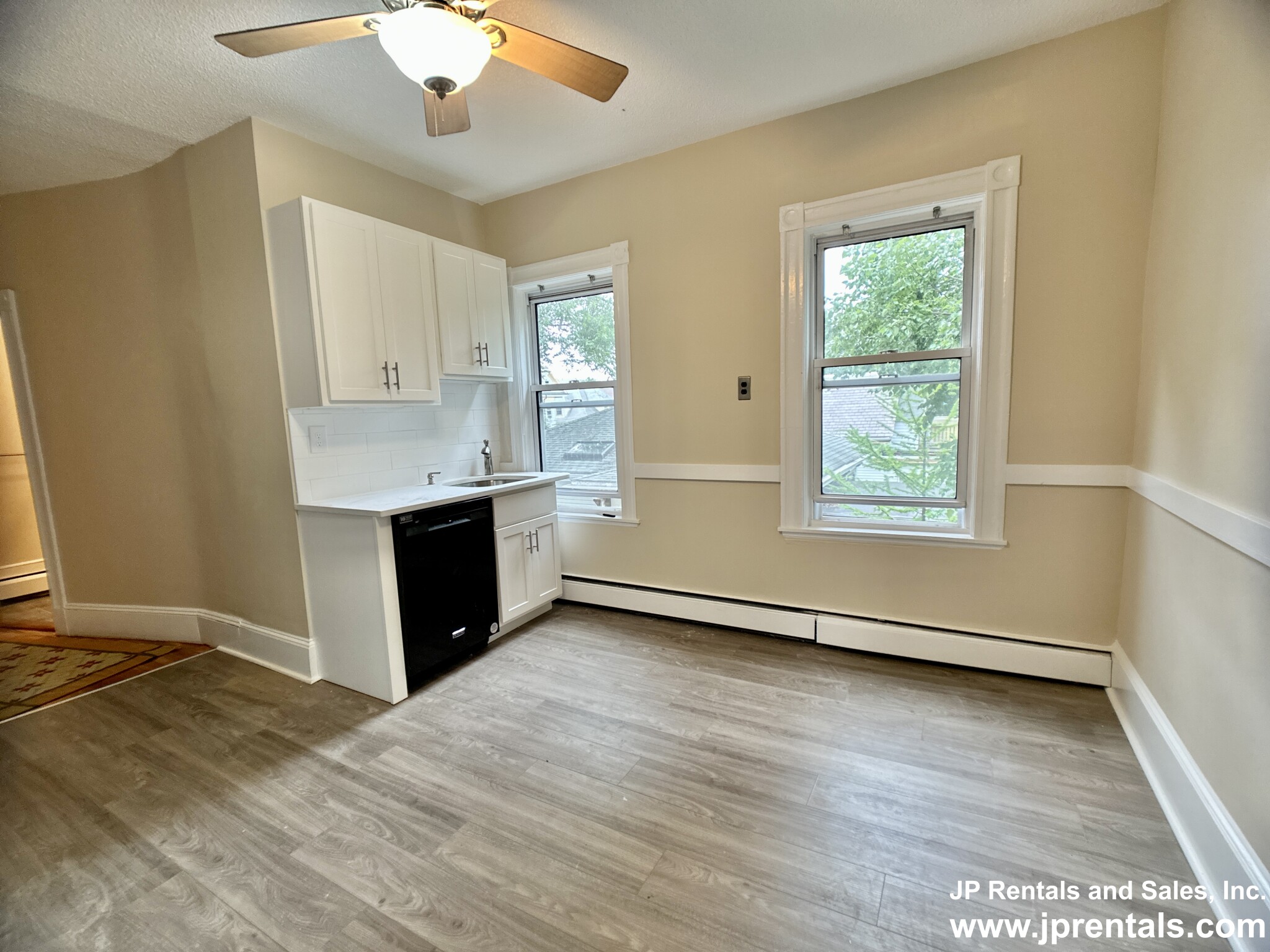 24 Spring Park Ave, Jamaica Plain