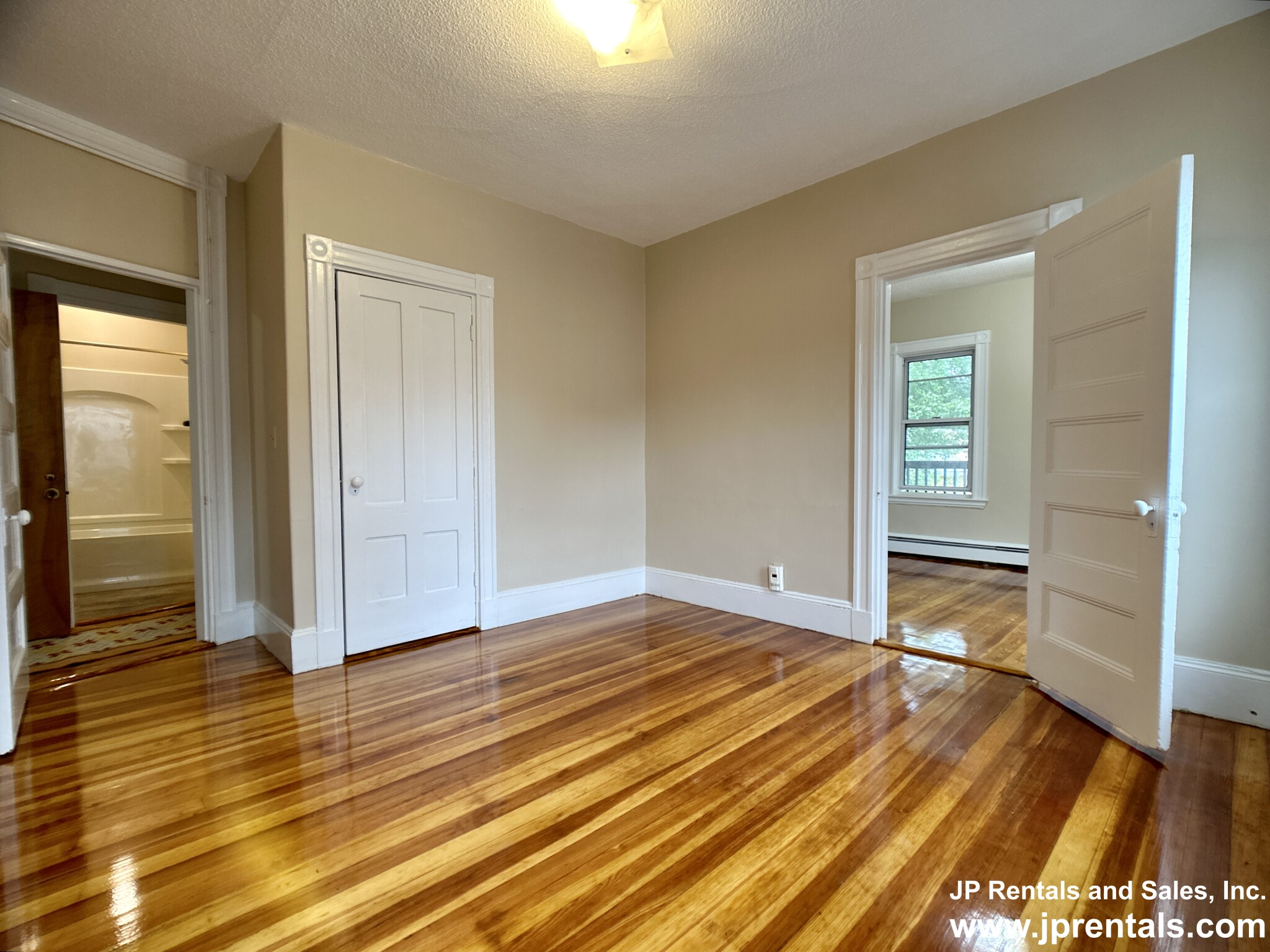 24 Spring Park Ave, Jamaica Plain