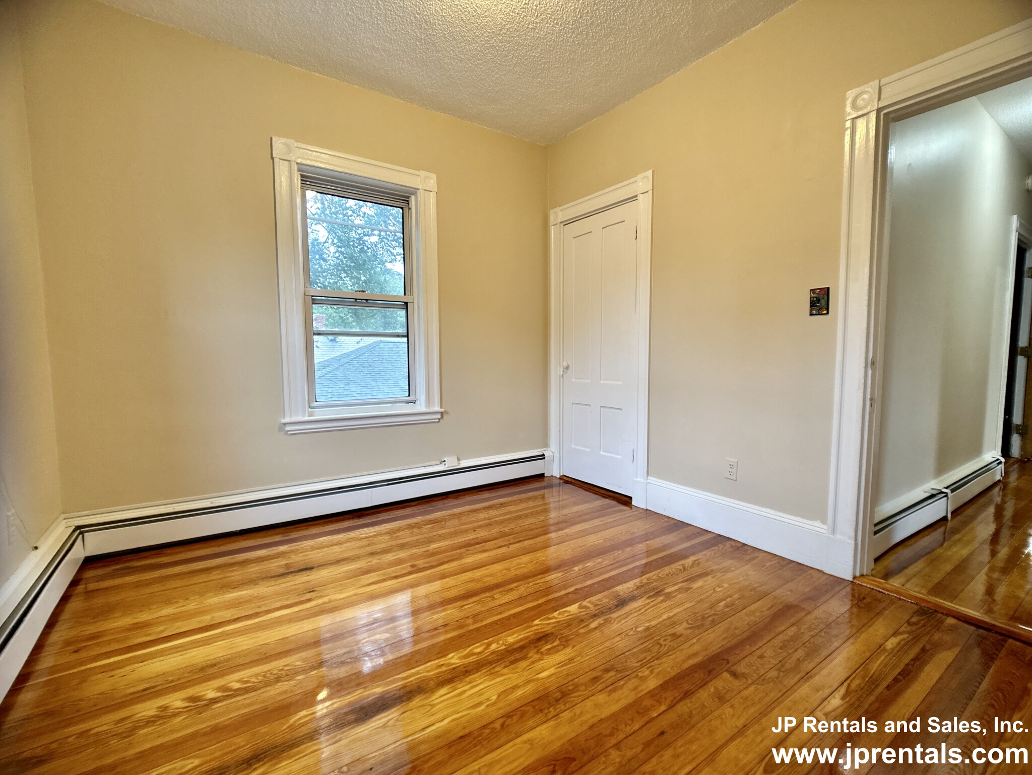 24 Spring Park Ave, Jamaica Plain